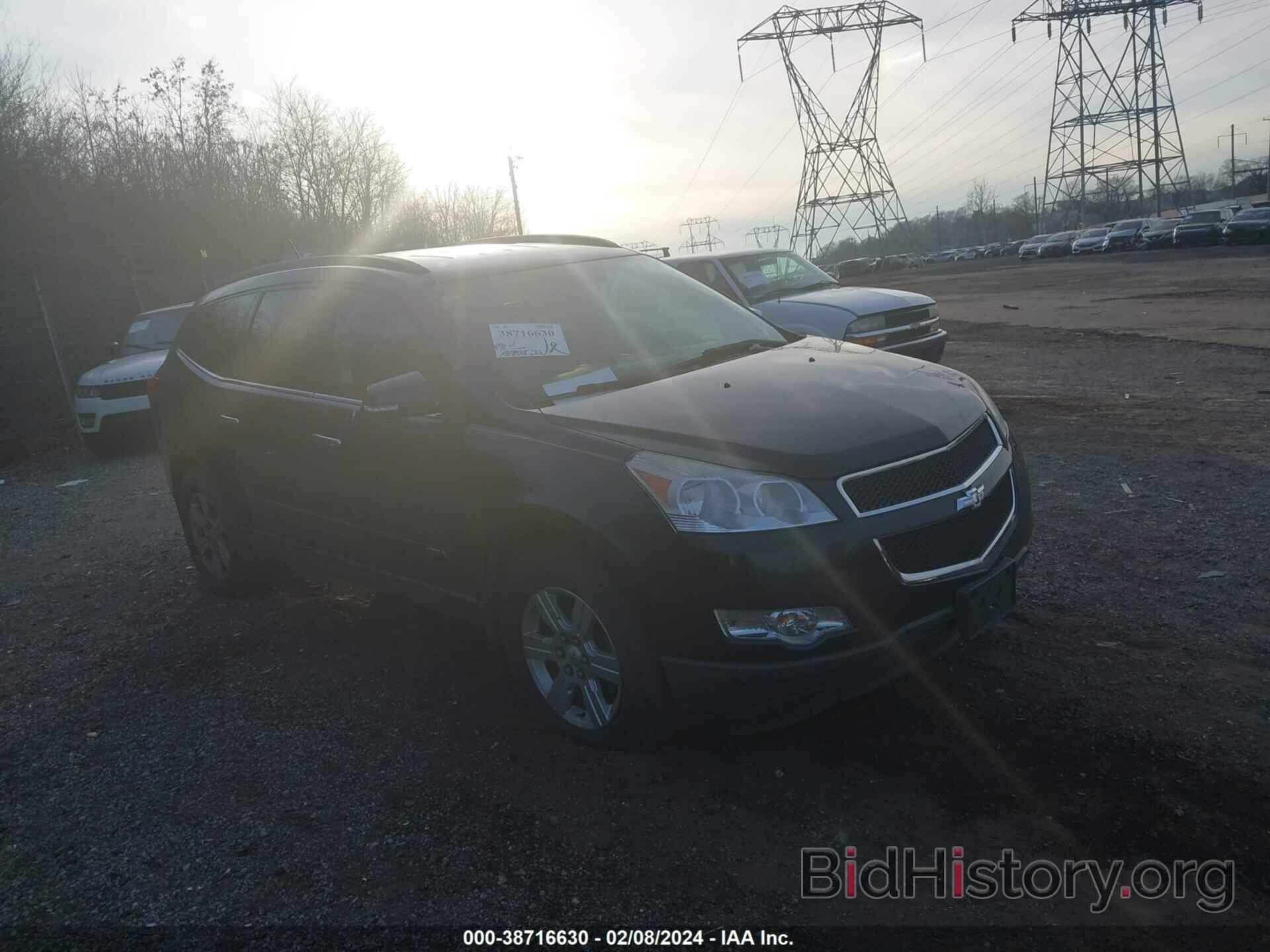 Photo 1GNLVFED7AS138340 - CHEVROLET TRAVERSE 2010