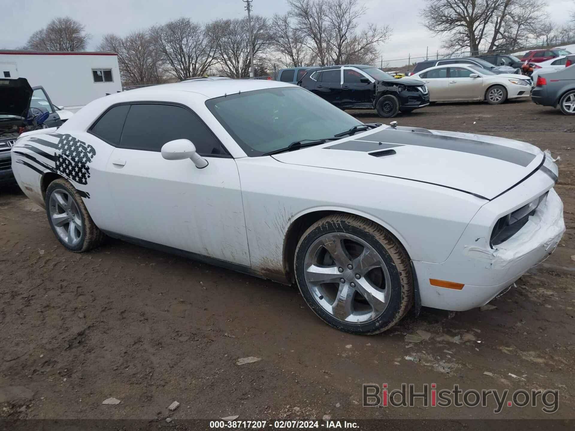 Photo 2C3CDYAG5EH187125 - DODGE CHALLENGER 2014