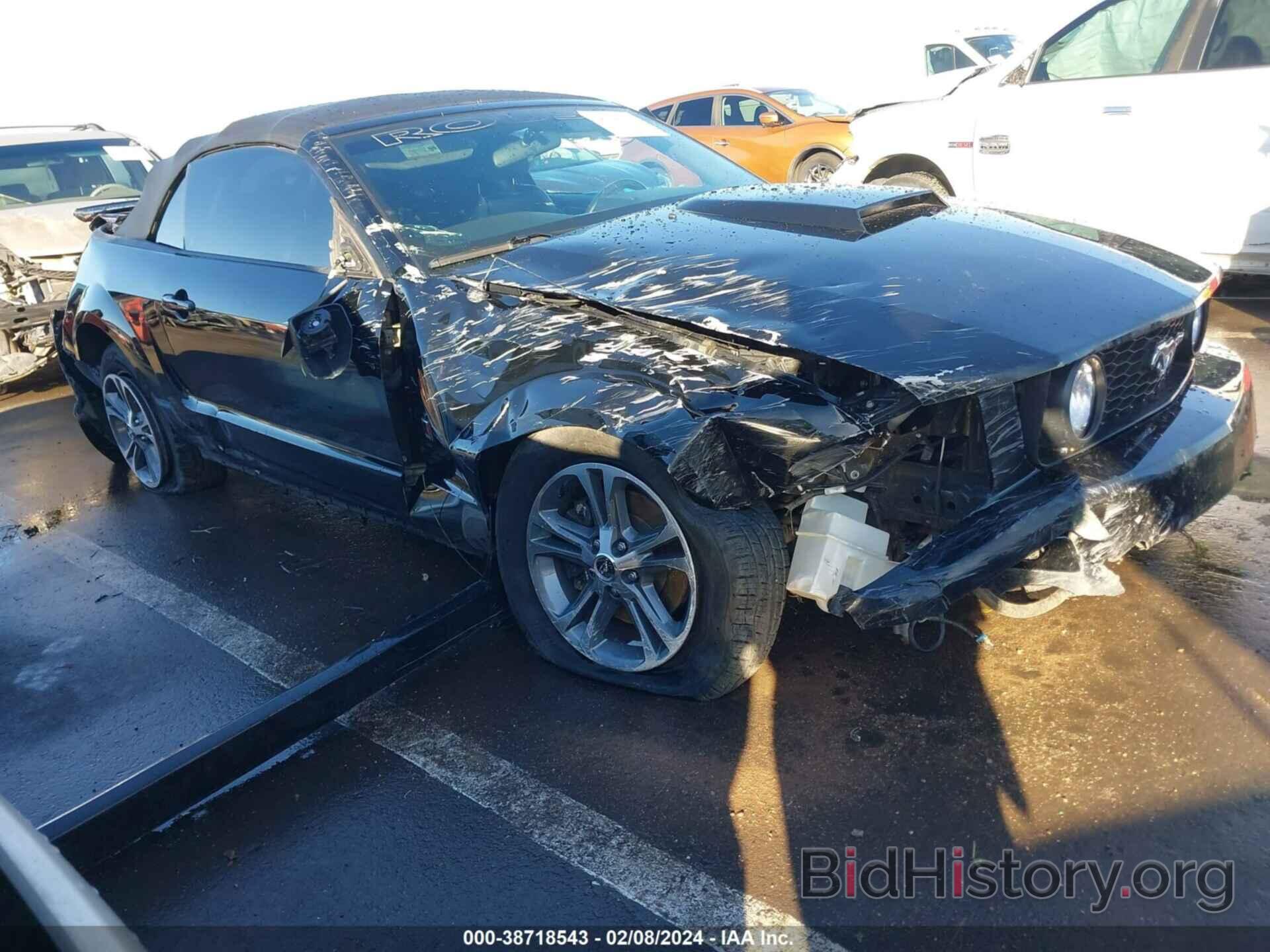Photo 1ZVFT85H375217826 - FORD MUSTANG 2007