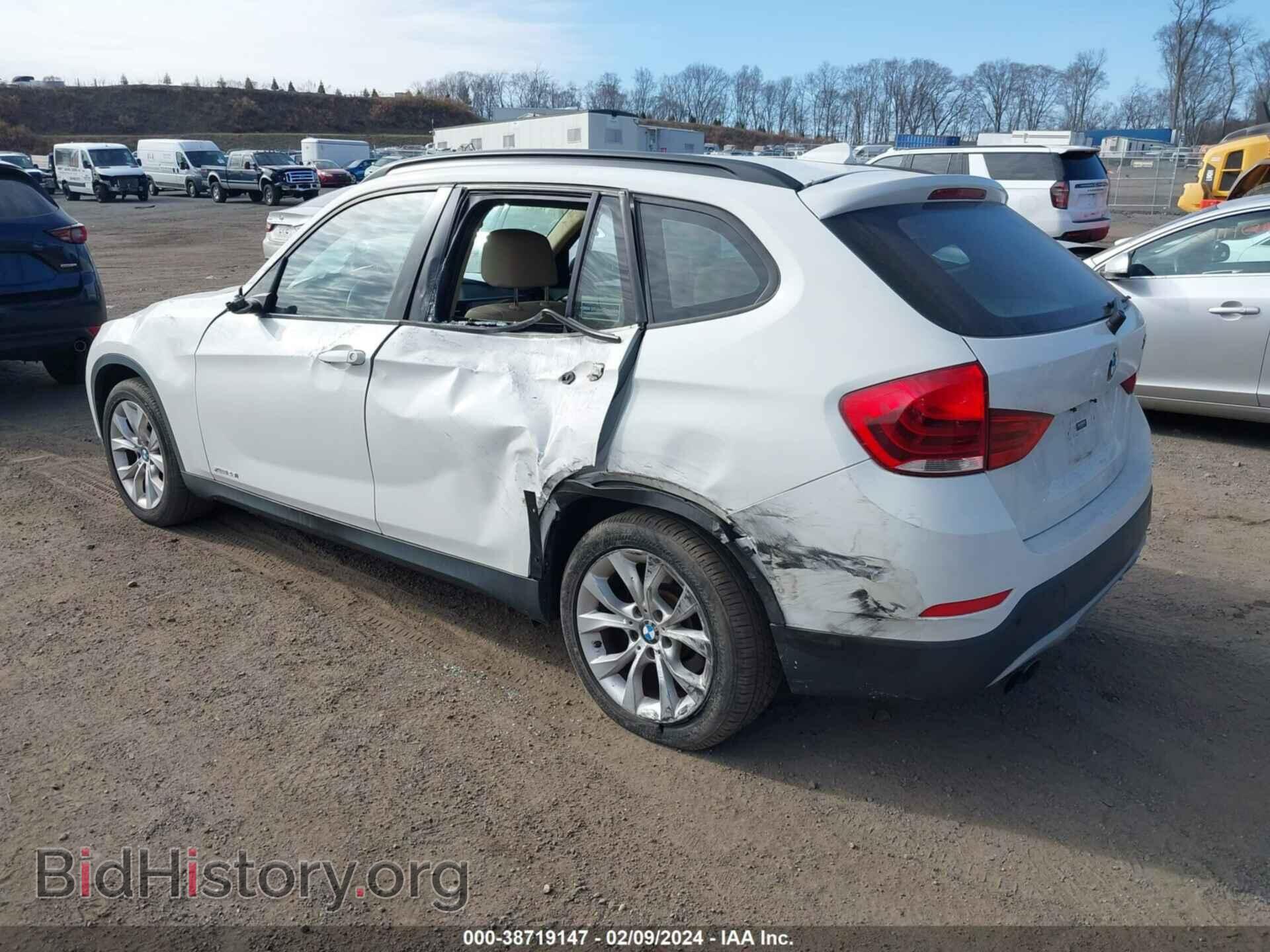 2013 BMW X1 - VIN: WBAVL1C50DVR89286 - Фото 3