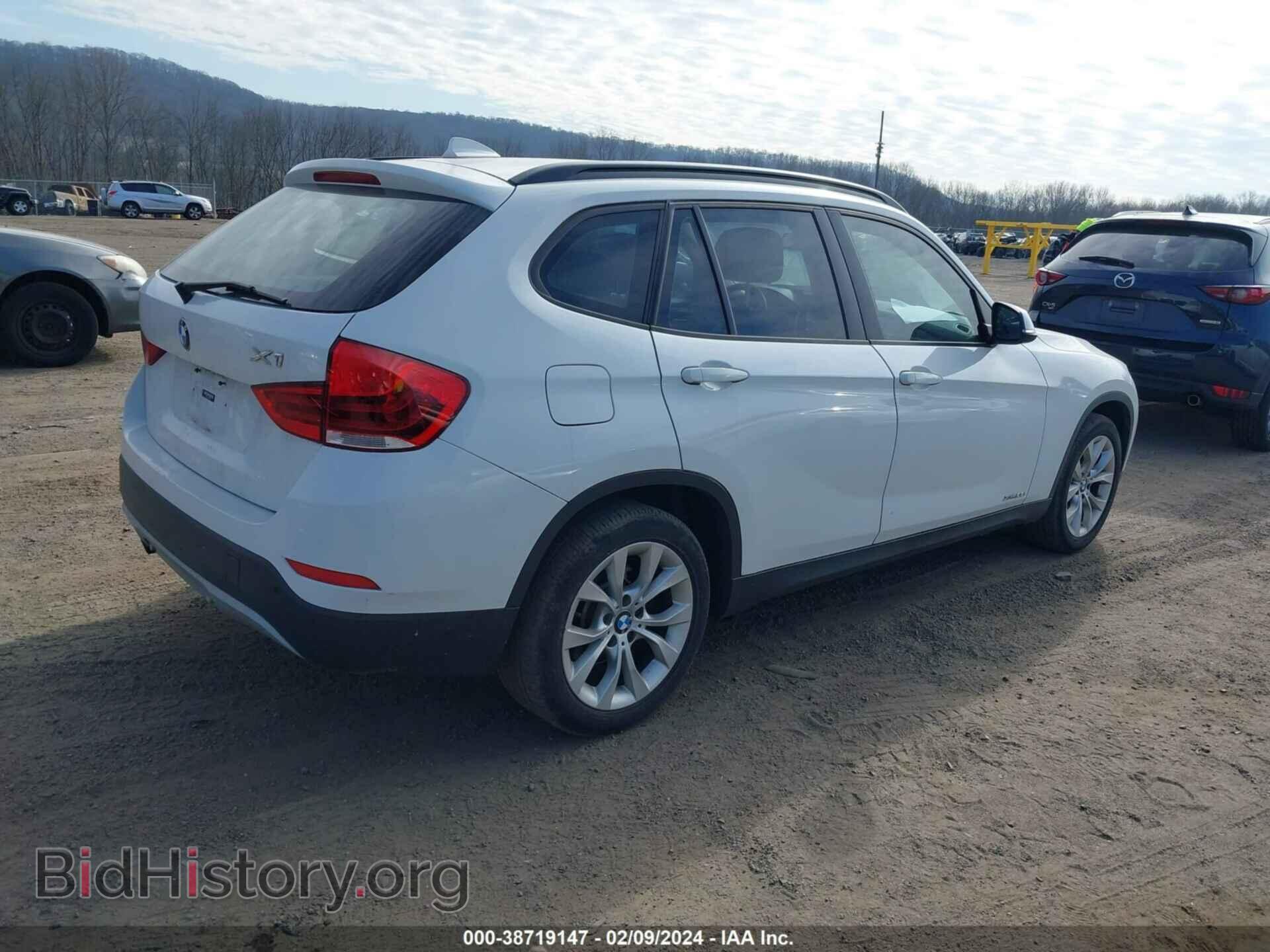 2013 BMW X1 - VIN: WBAVL1C50DVR89286 - Фото 4