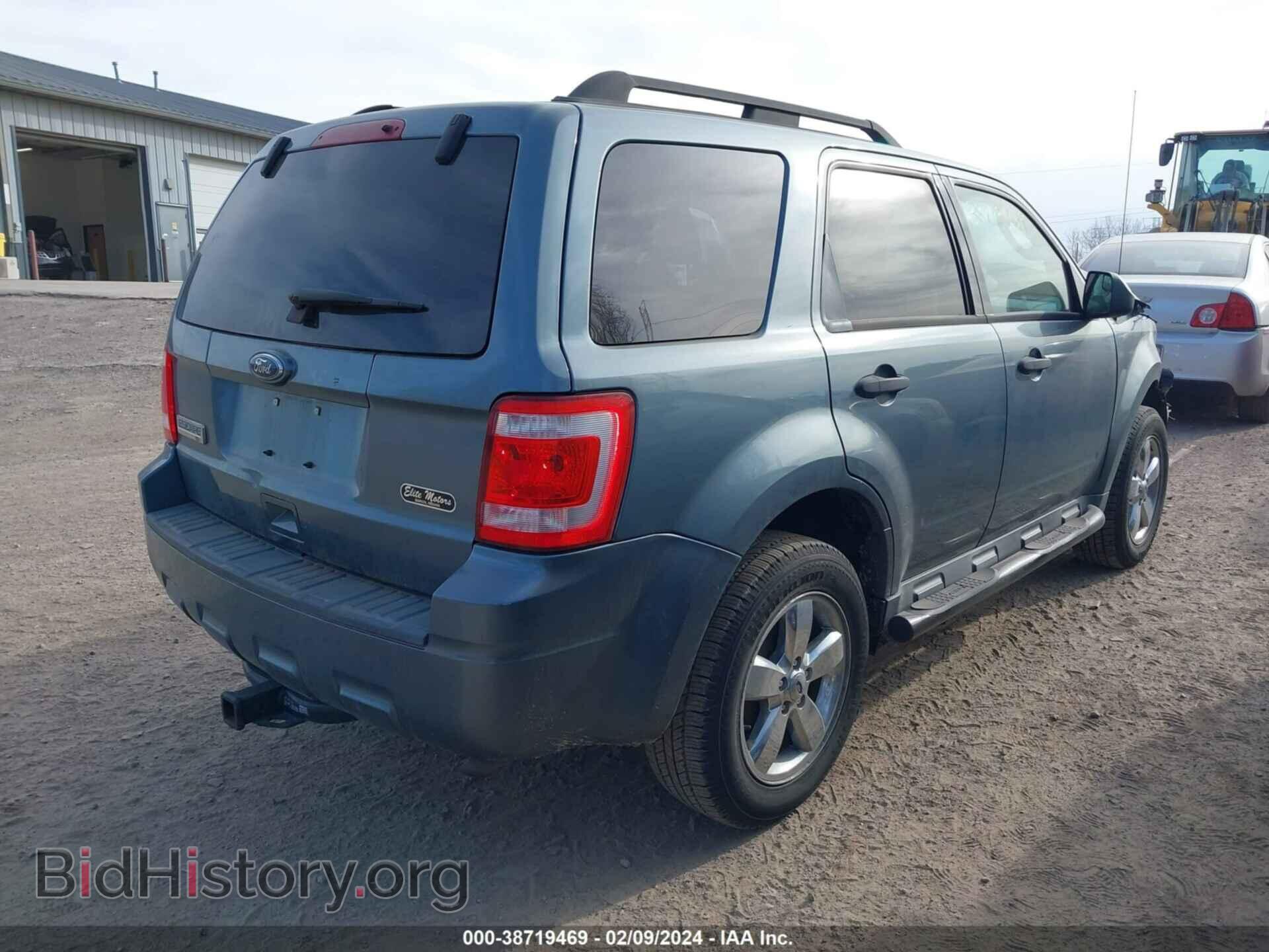 2010 FORD ESCAPE - VIN: 1FMCU0D79AKD18337 - Фото 4