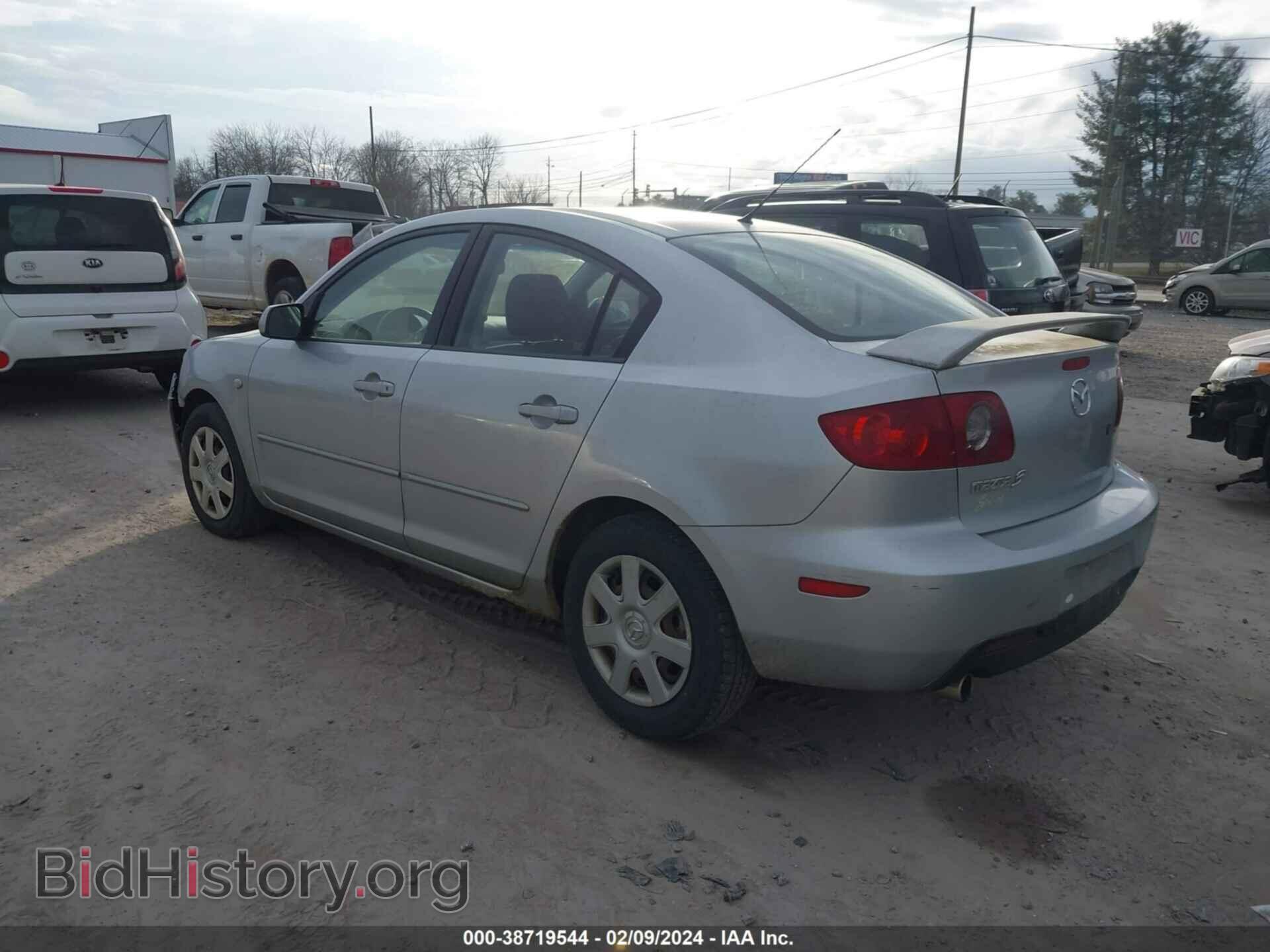 2006 MAZDA 3 - VIN: JM1BK12F961511364 - Фото 3