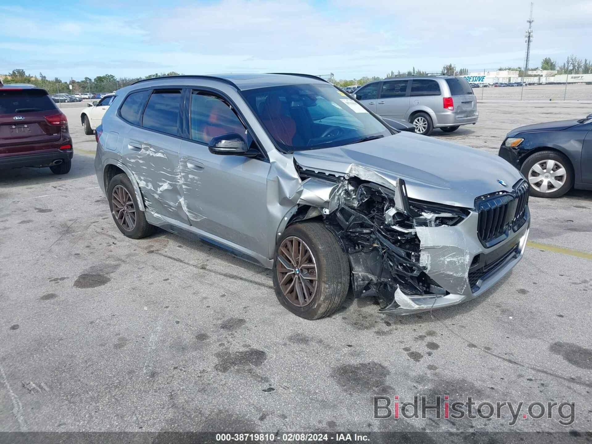 Photo WBX73EF01P5X47858 - BMW X1 2023