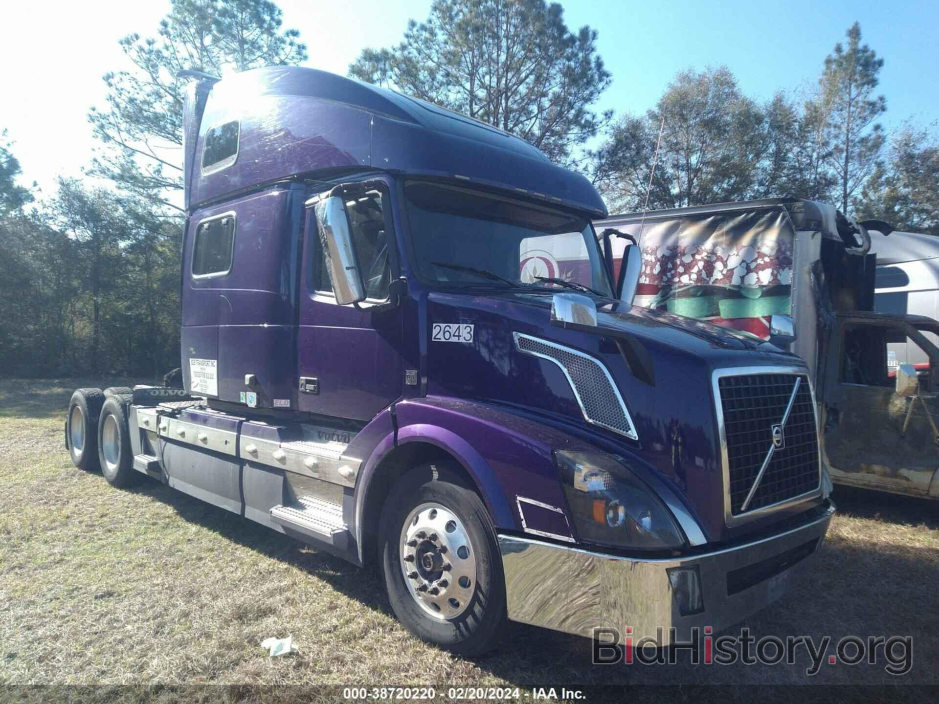 Photo 4V4NC9EH3GN942643 - VOLVO VN 2016