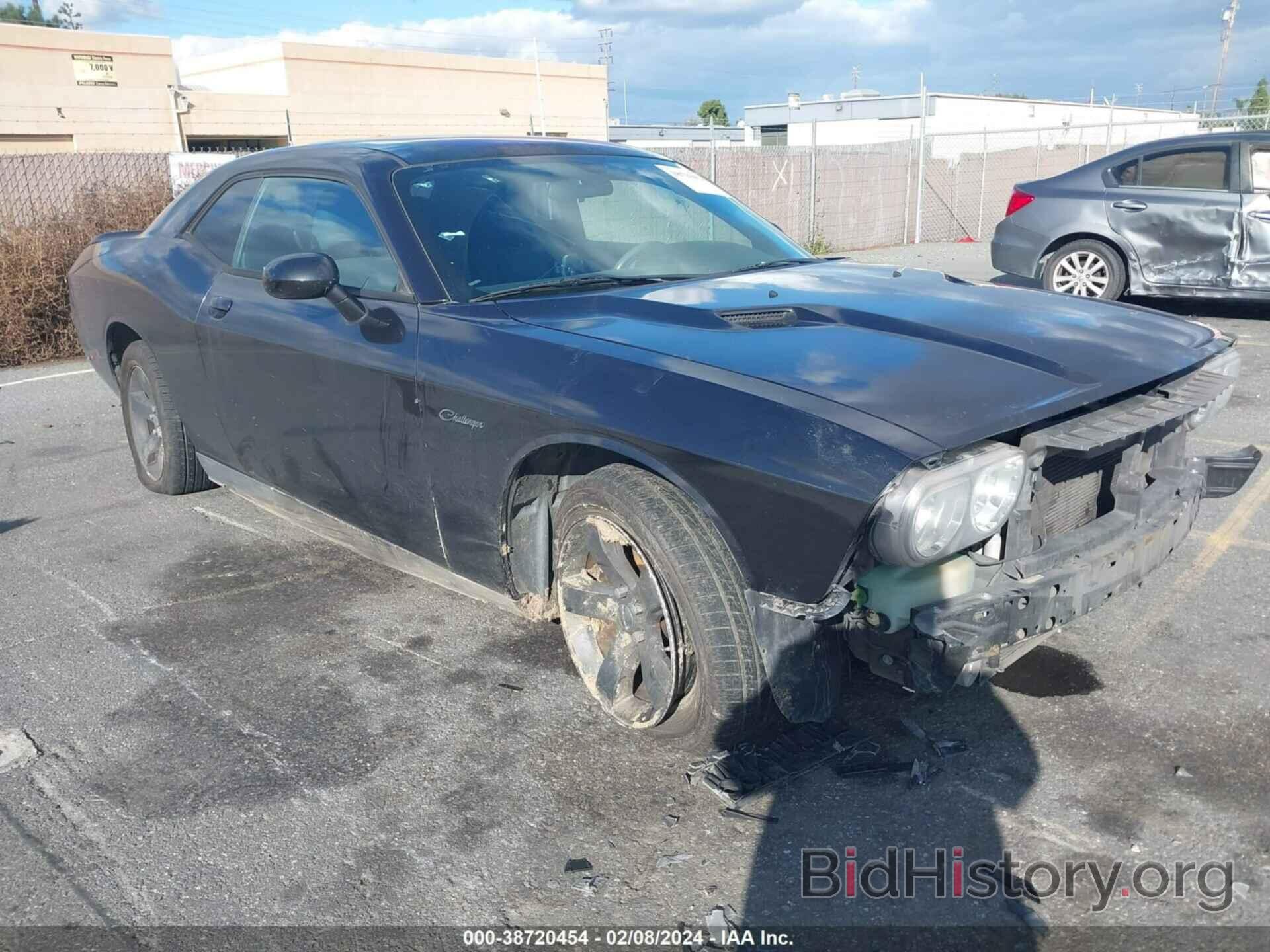 Photo 2B3CJ4DG9BH542691 - DODGE CHALLENGER 2011