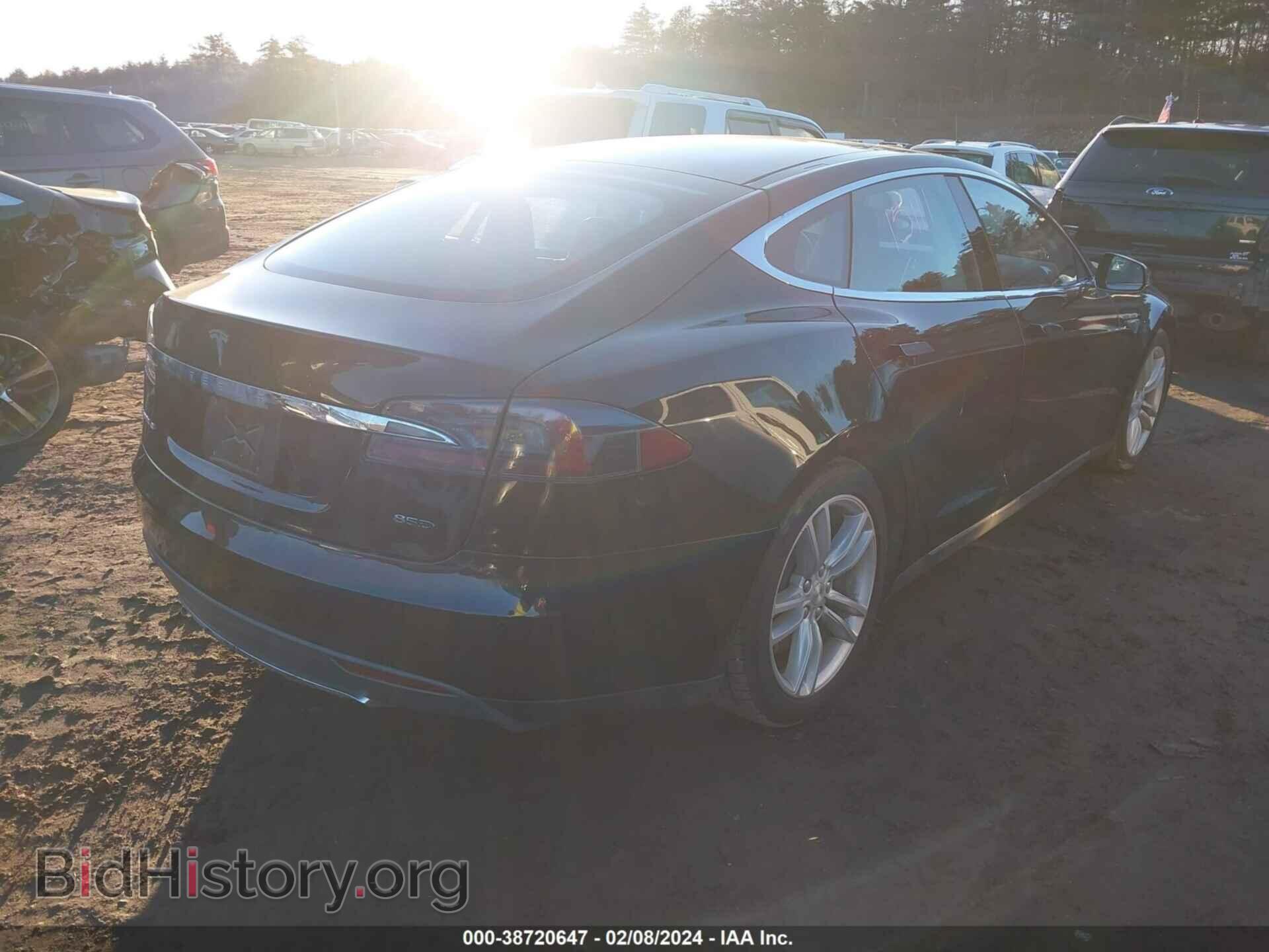 2015 TESLA MODEL S - VIN: 5YJSA1H23FF084245 - Photo 4