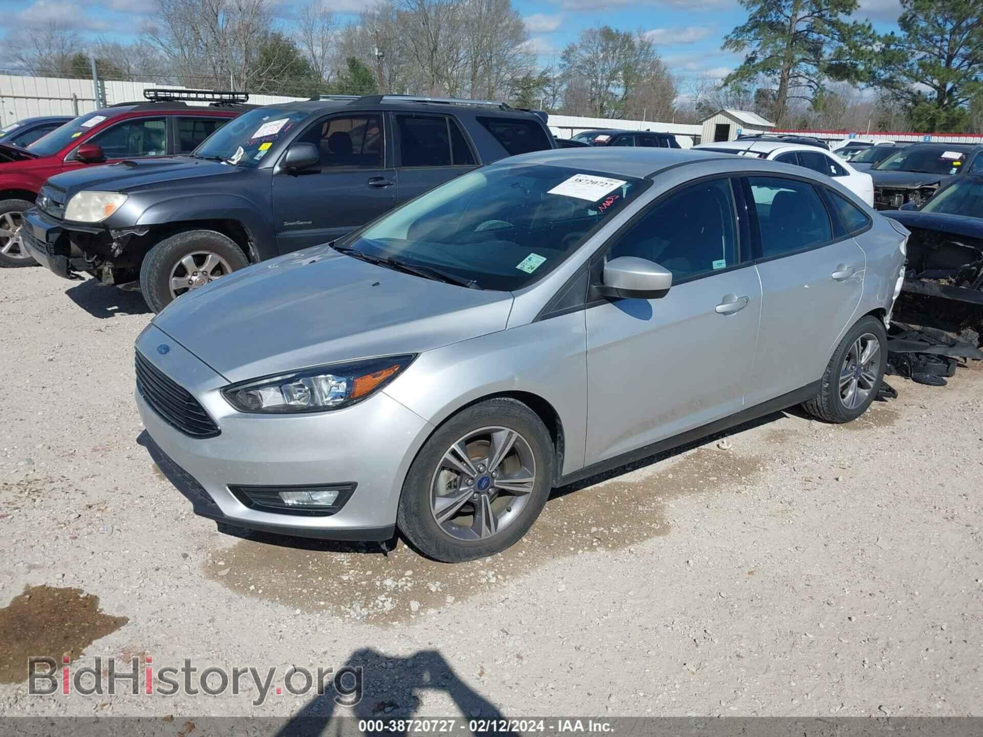 2018 FORD FOCUS - VIN: 1FADP3FE1JL226815 - Фото 2