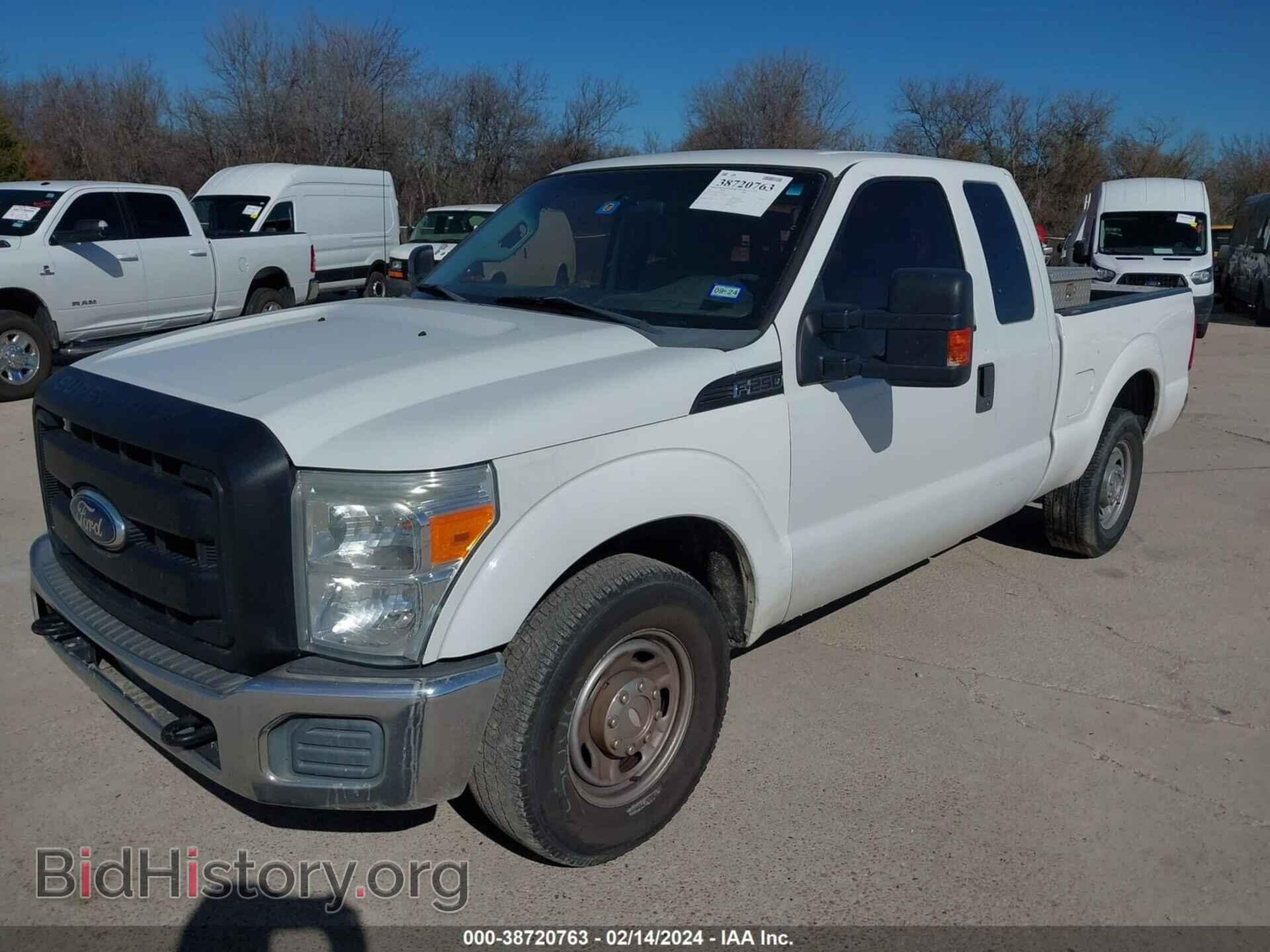 2011 FORD F-250 - VIN: 1FT7X2A67BED02206 - Фото 2