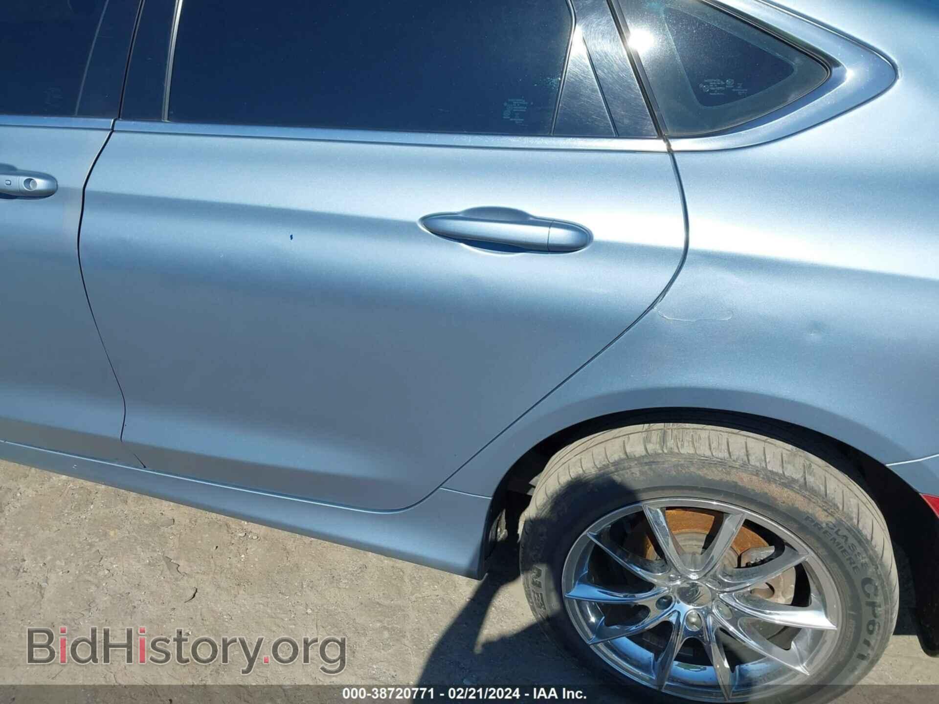 2015 CHRYSLER 200 - VIN: 1C3CCCAB3FN604373 - Фото 6