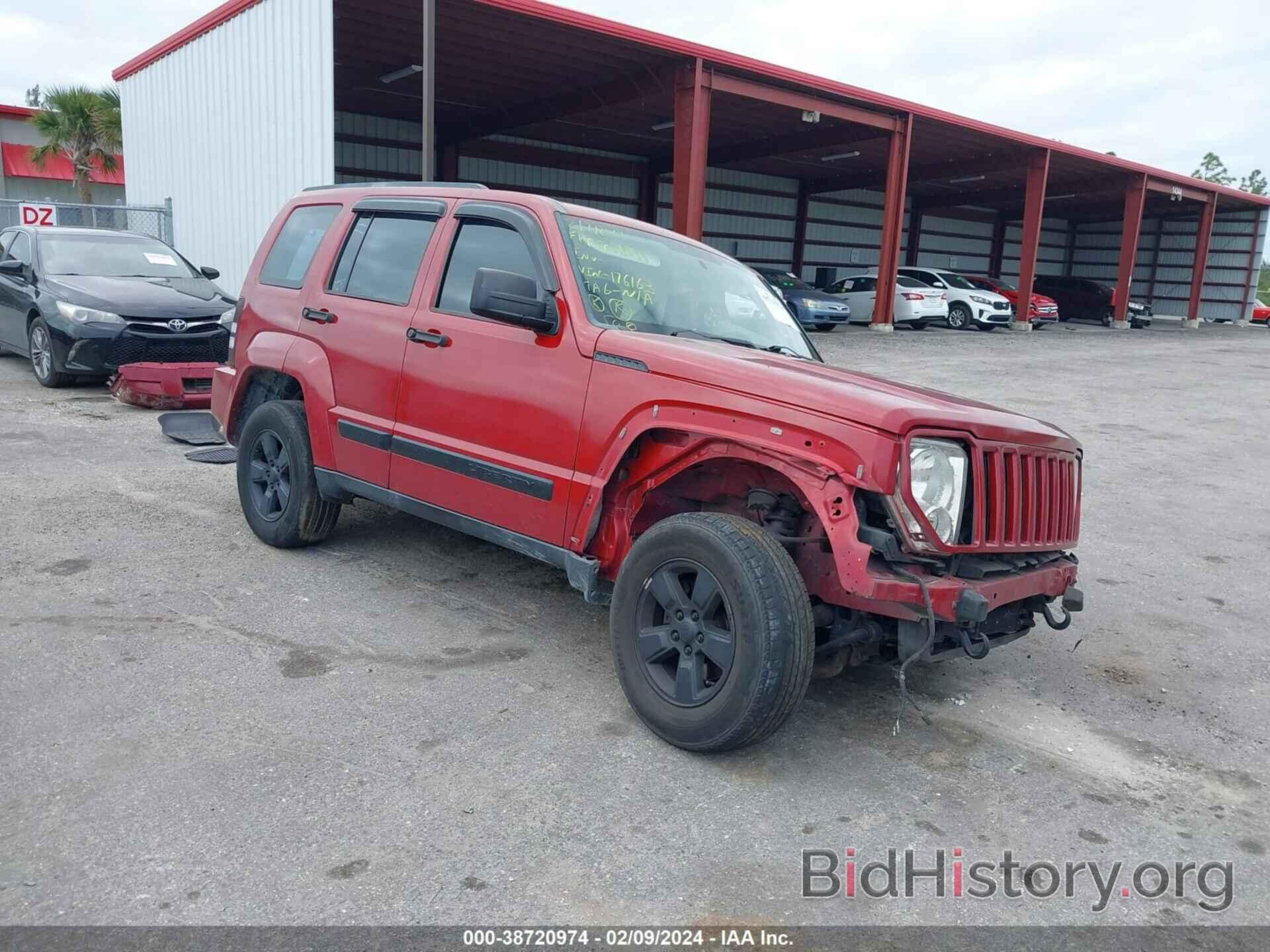 Фотография 1J4PN2GK1AW176163 - JEEP LIBERTY 2010