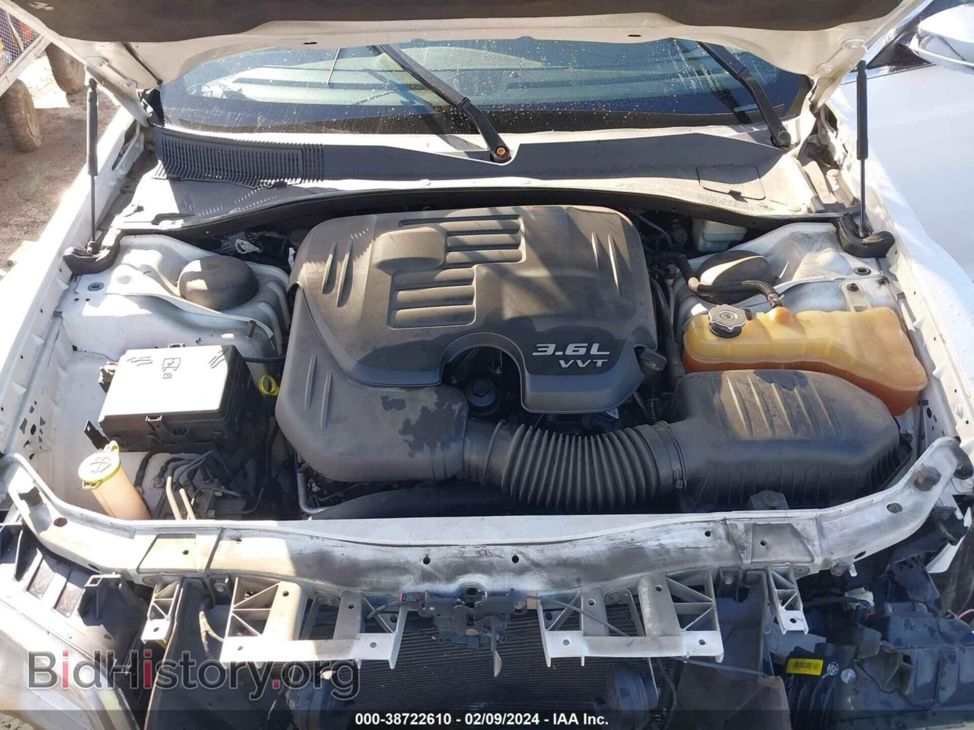 2012 CHRYSLER 300 - VIN: 2C3CCACG7CH221585 - Фото 10