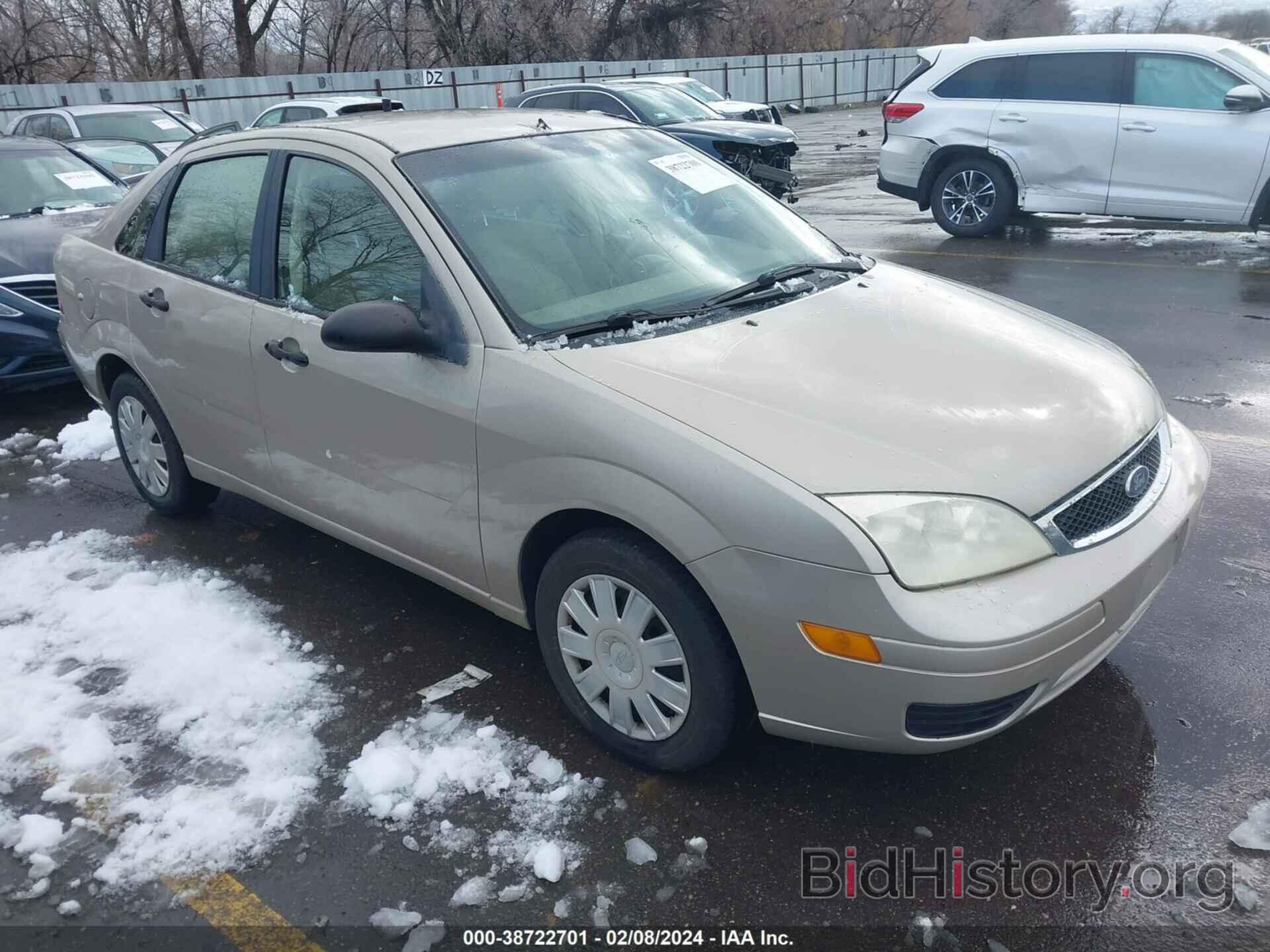 Photo 1FAFP34N06W127971 - FORD FOCUS 2006