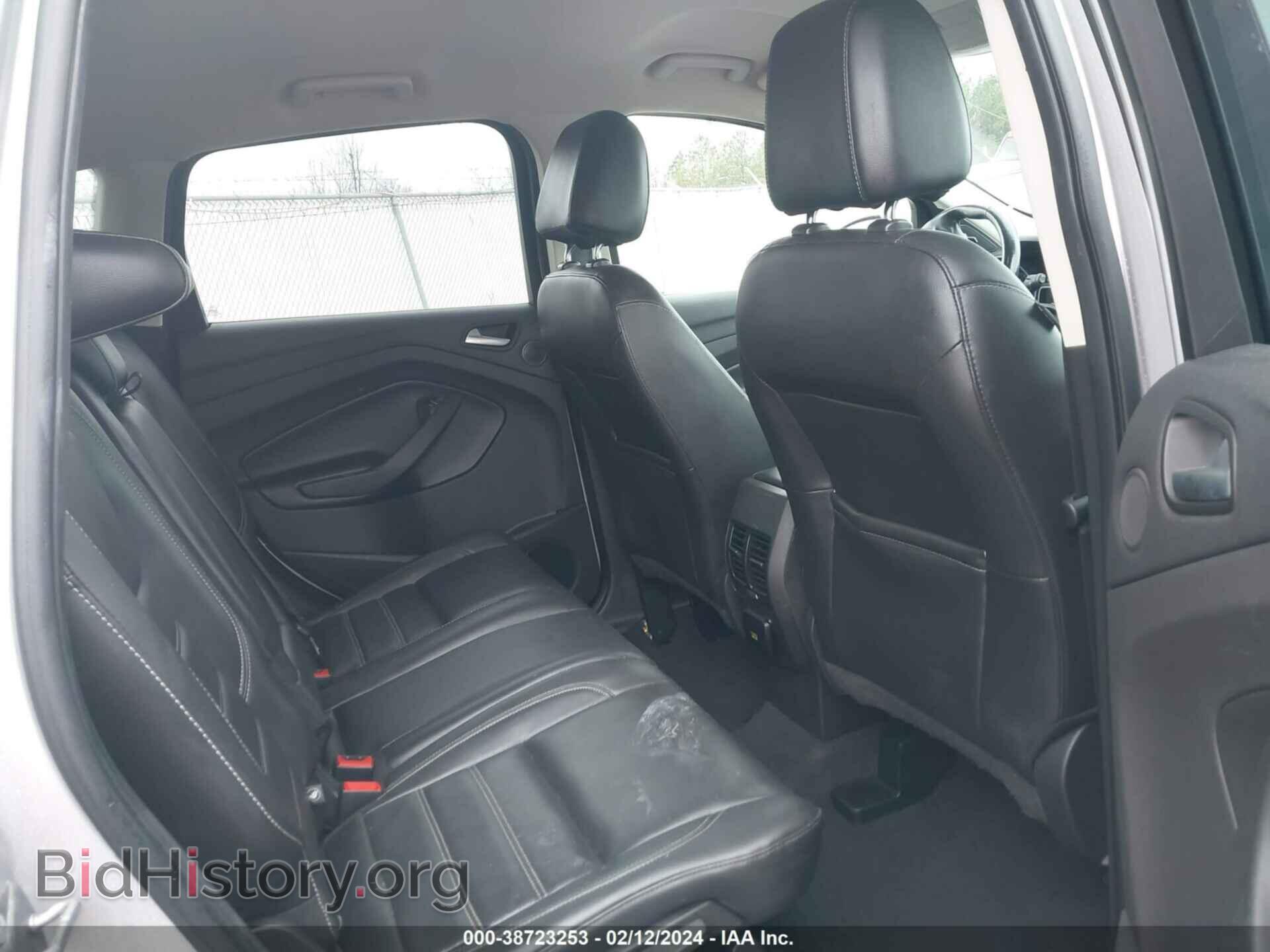 2017 FORD ESCAPE - VIN: 1FMCU9JD2HUC82228 - Photo 8