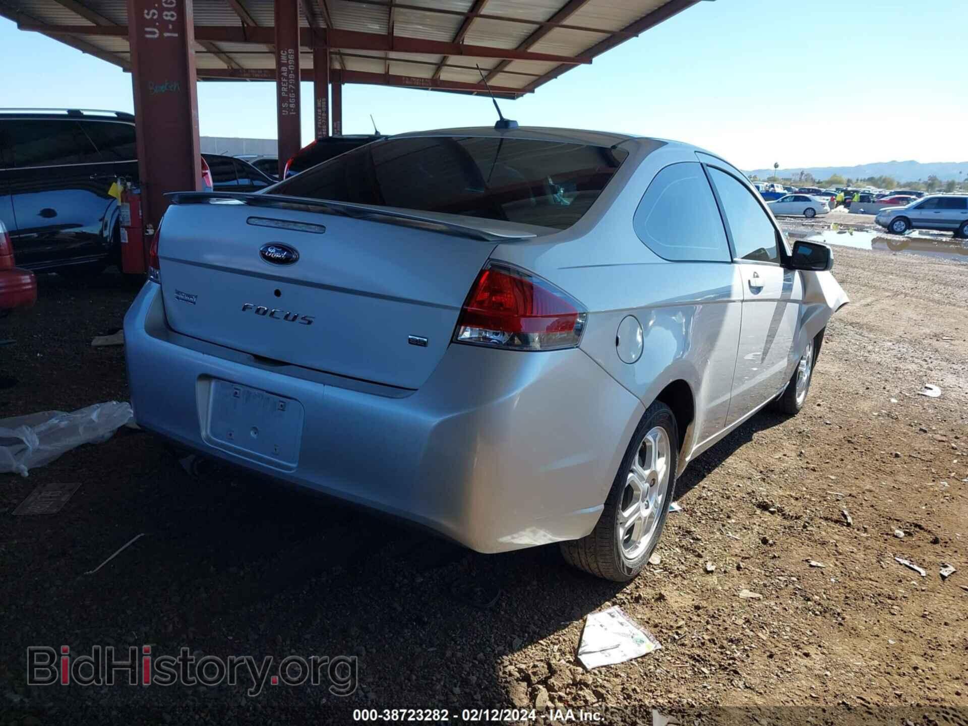 2009 FORD FOCUS - VIN: 1FAHP32N29W152161 - Фото 4