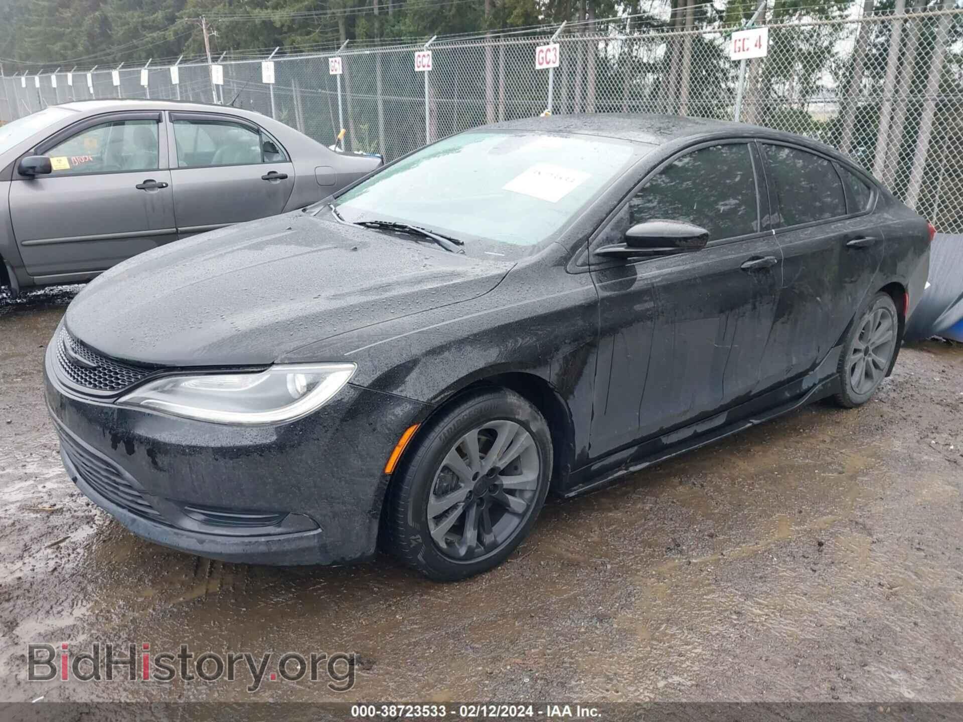 2016 CHRYSLER 200 - VIN: 1C3CCCAB8GN132978 - Фото 2