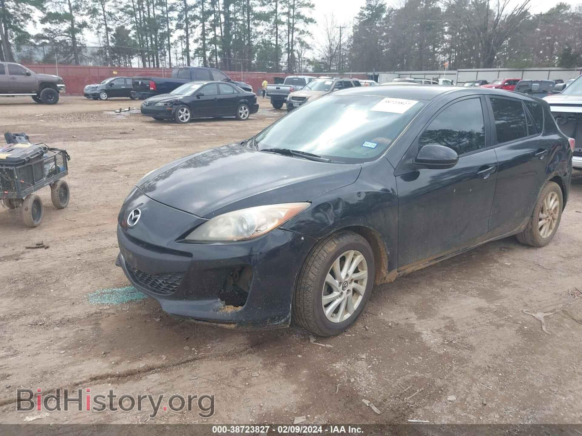 2013 MAZDA MAZDA3 - VIN: JM1BL1L71D1728814 - Фото 2