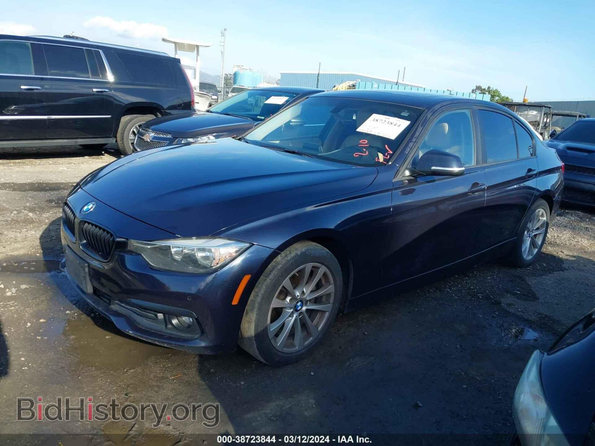 2016 BMW 320I - VIN: WBA8E5G58GNT41353 - Фото 2