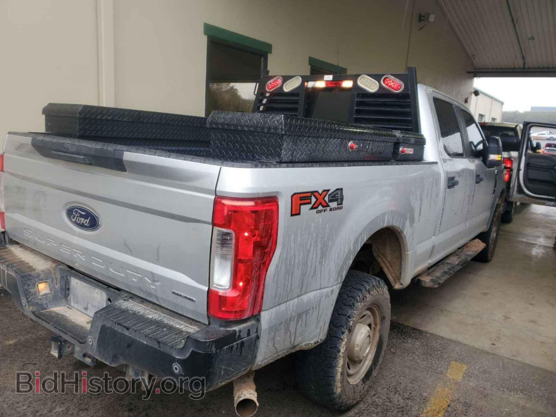 2017 FORD F-250 - VIN: 1FT7W2B69HEF24899 - Фото 4