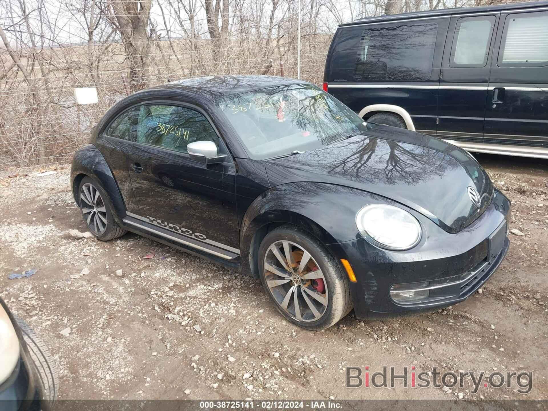 Photo 3VWVA7AT4CM605450 - VOLKSWAGEN BEETLE 2012