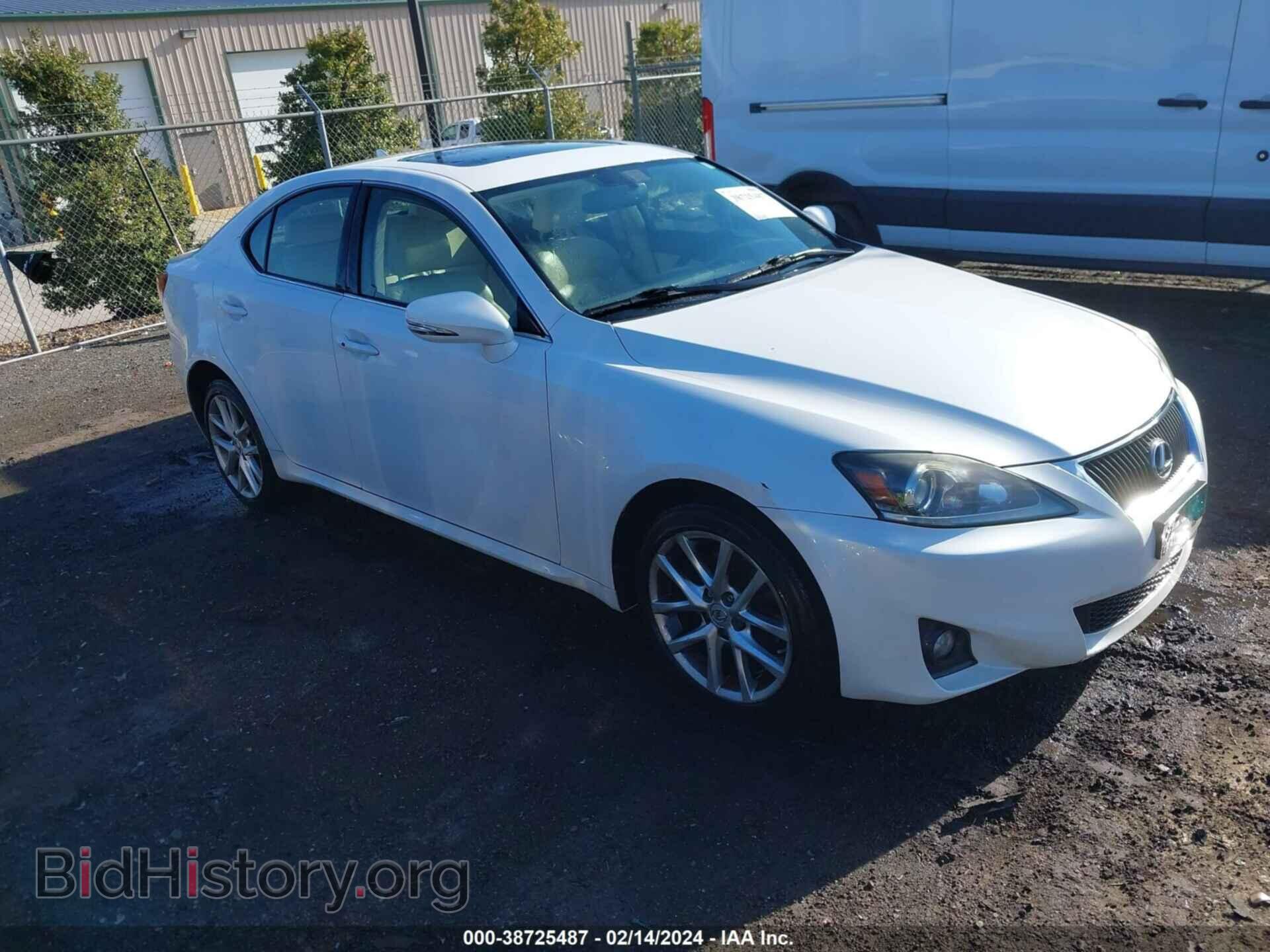 Photo JTHCF5C20C5060503 - LEXUS IS 250 2012