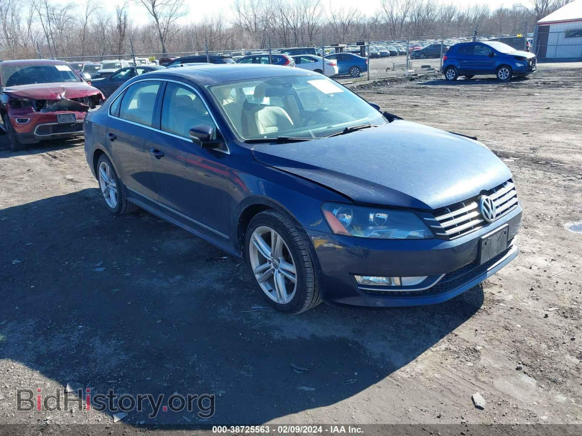 Photo 1VWCN7A38DC028775 - VOLKSWAGEN PASSAT 2013