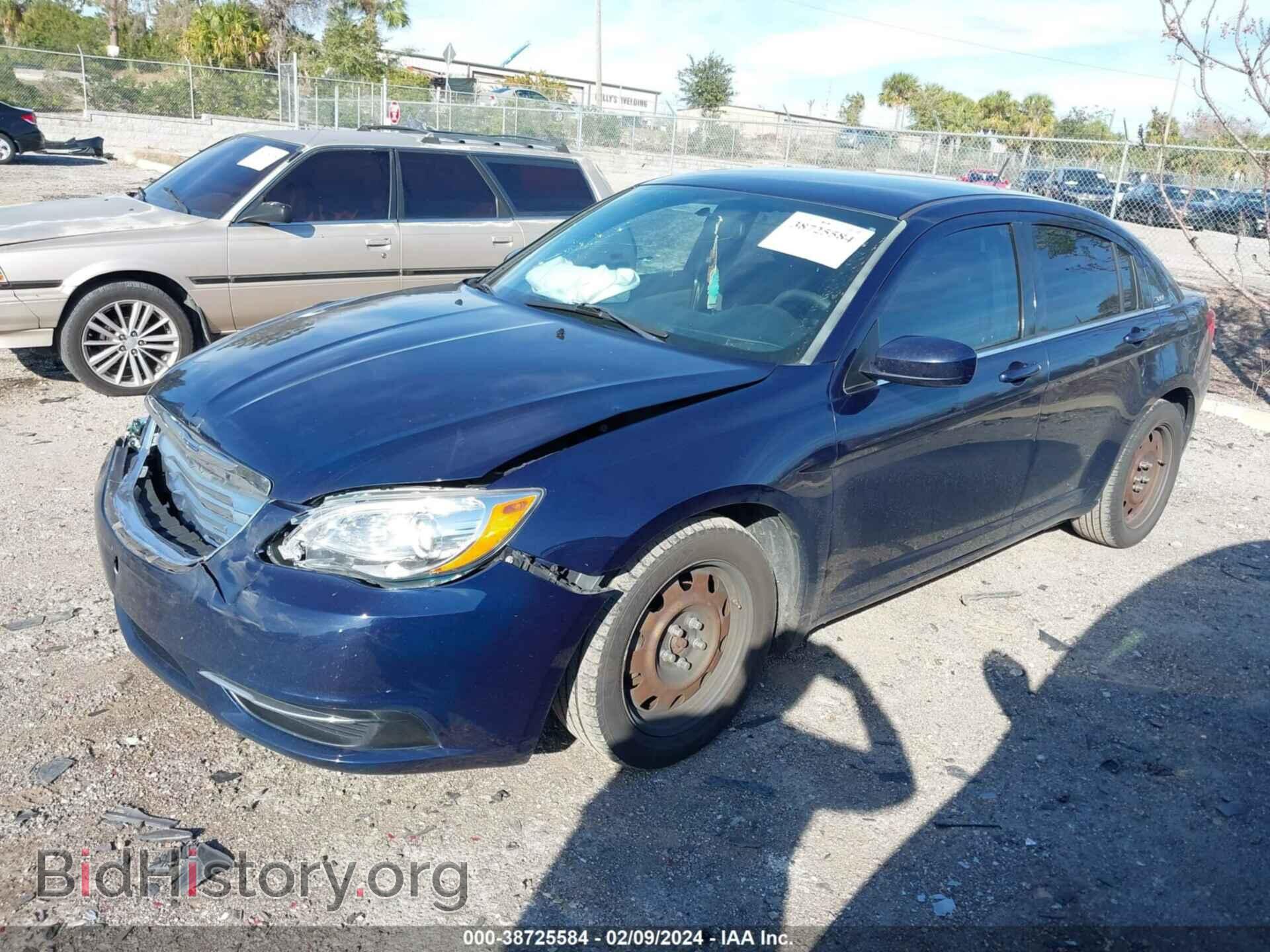 2014 CHRYSLER 200 - VIN: 1C3CCBAB1EN145269 - Фото 2