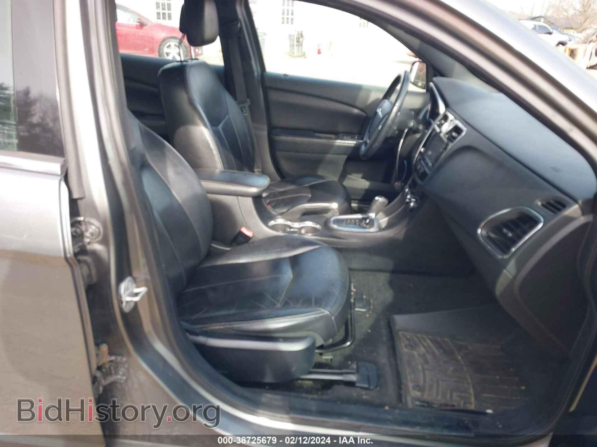 2012 CHRYSLER 200 - VIN: 1C3CCBCB7CN308338 - Фото 5