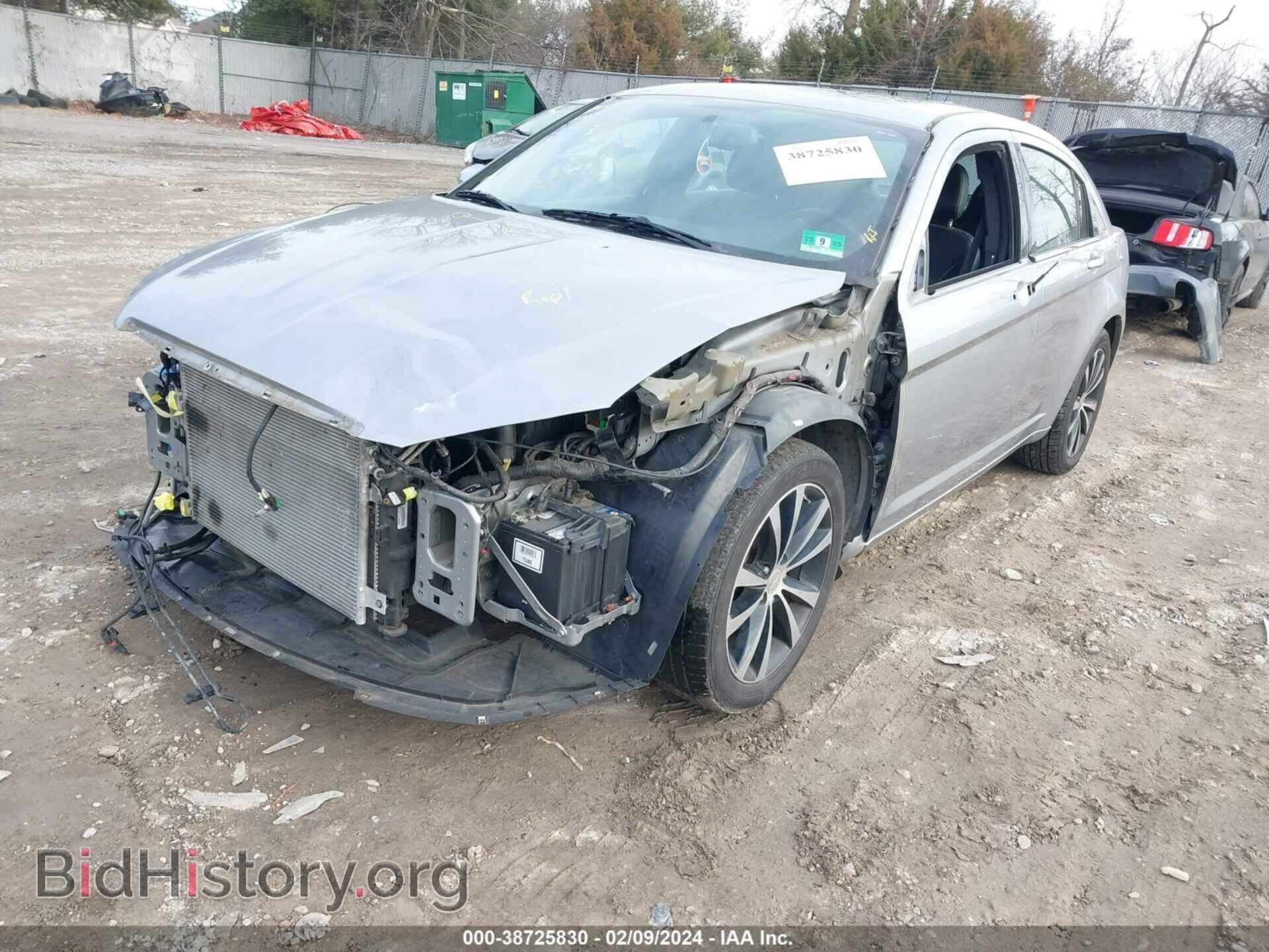 2013 CHRYSLER 200 - VIN: 1C3CCBCG8DN575128 - Фото 6