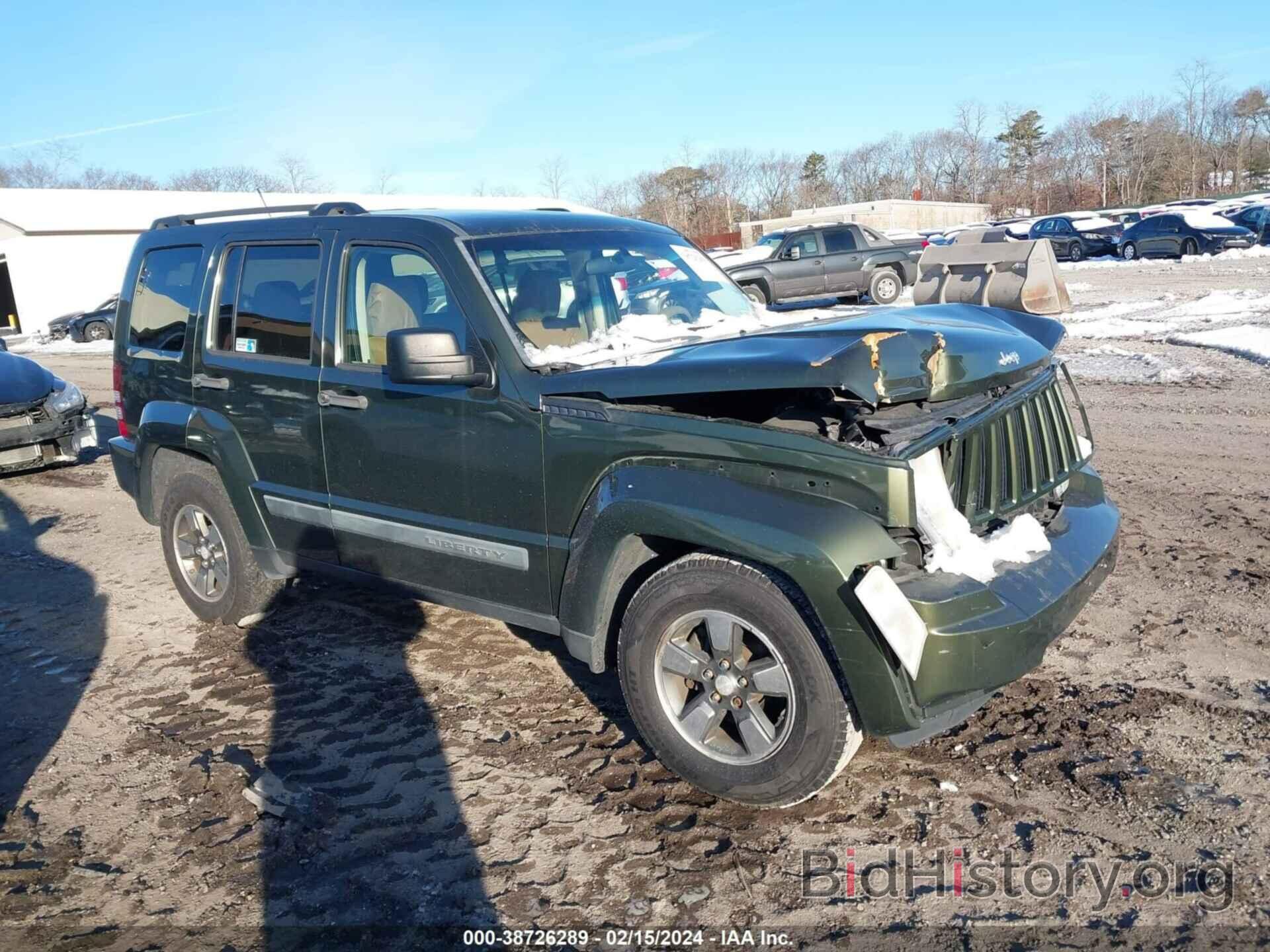 Photo 1J8GN28K28W267188 - JEEP LIBERTY 2008