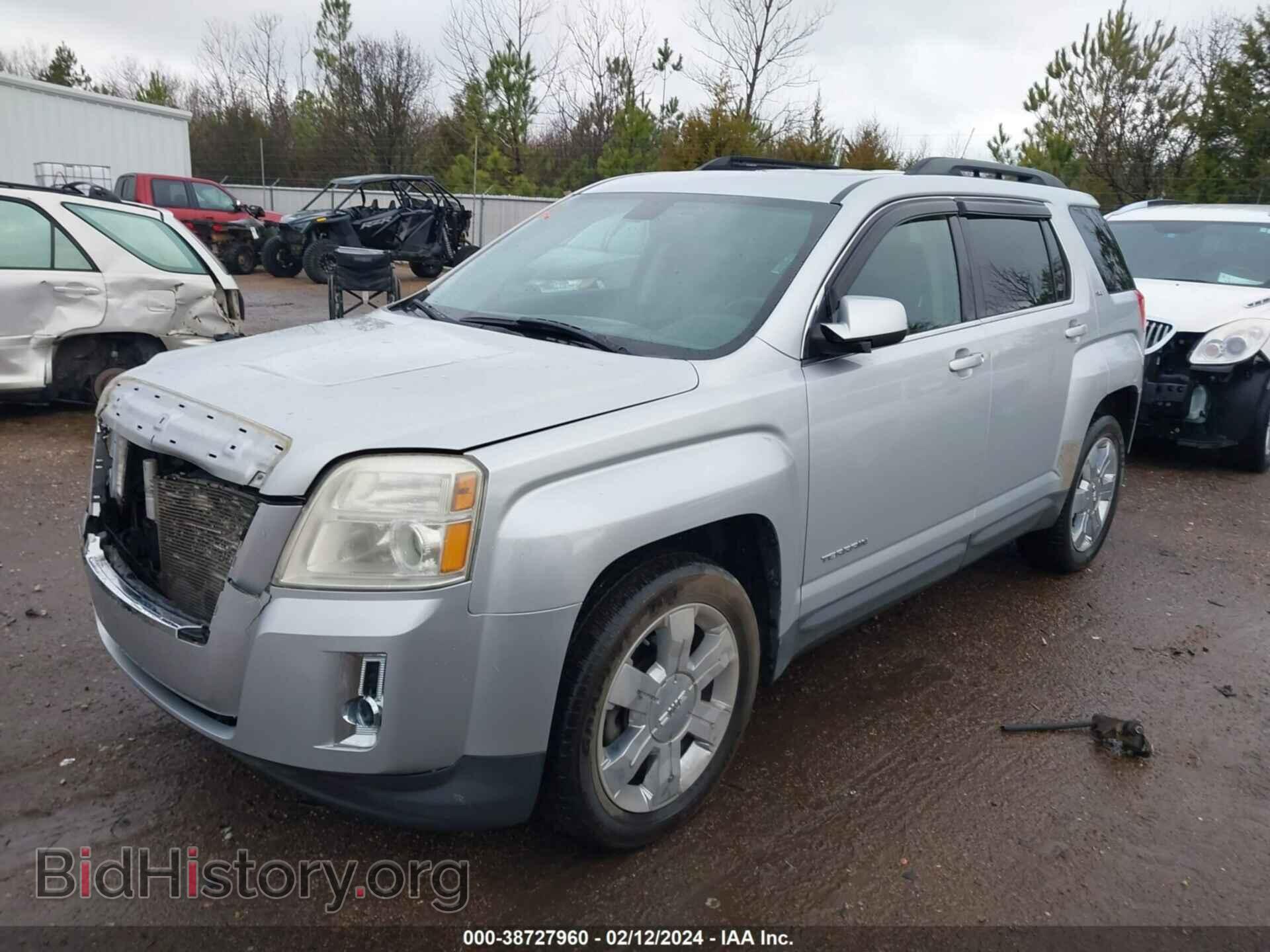 2011 GMC TERRAIN - VIN: 2CTFLUE53B6282629 - Фото 2