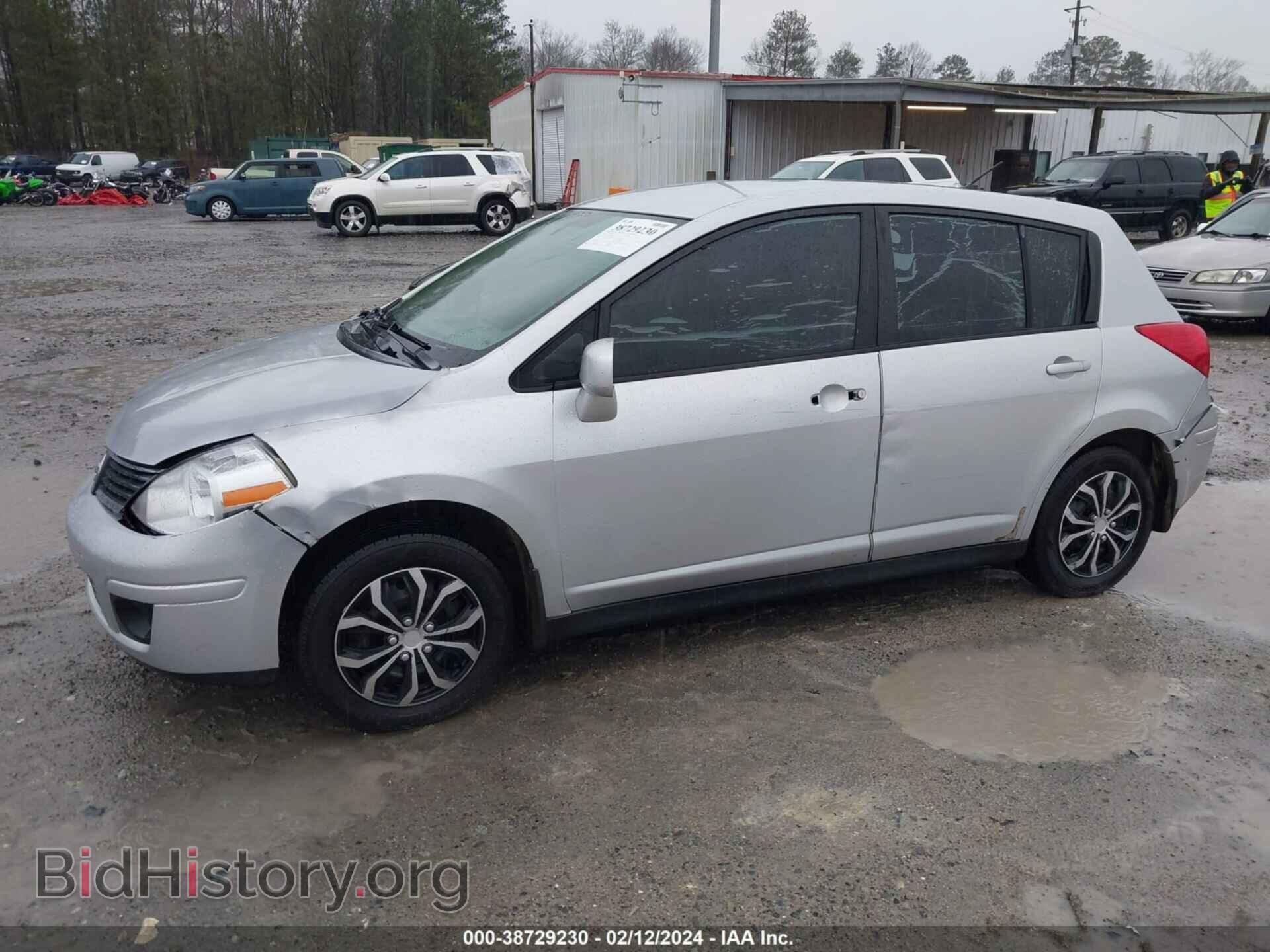 2008 NISSAN VERSA - VIN: 3N1BC13E48L374982 - Фото 2