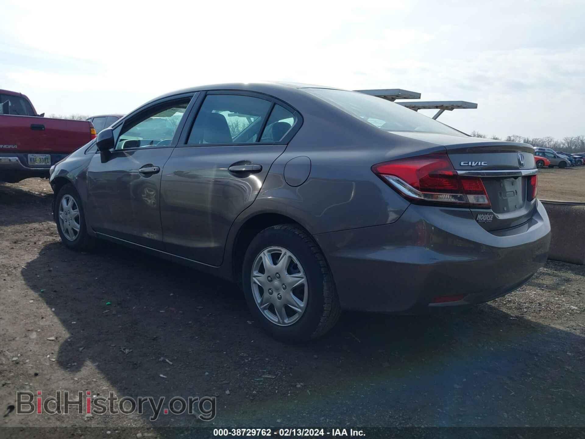 2013 HONDA CIVIC - VIN: 19XFB2F58DE037975 - Фото 3