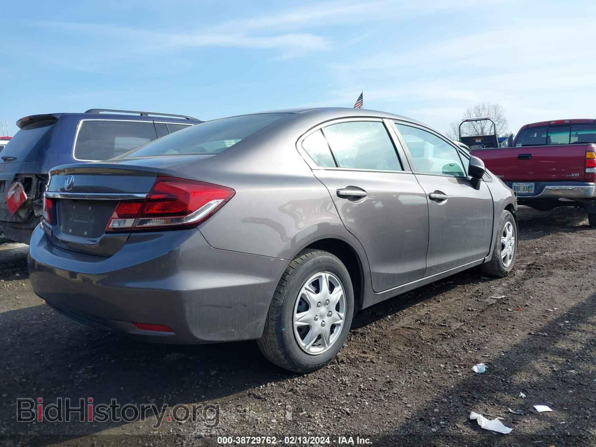 2013 HONDA CIVIC - VIN: 19XFB2F58DE037975 - Фото 4