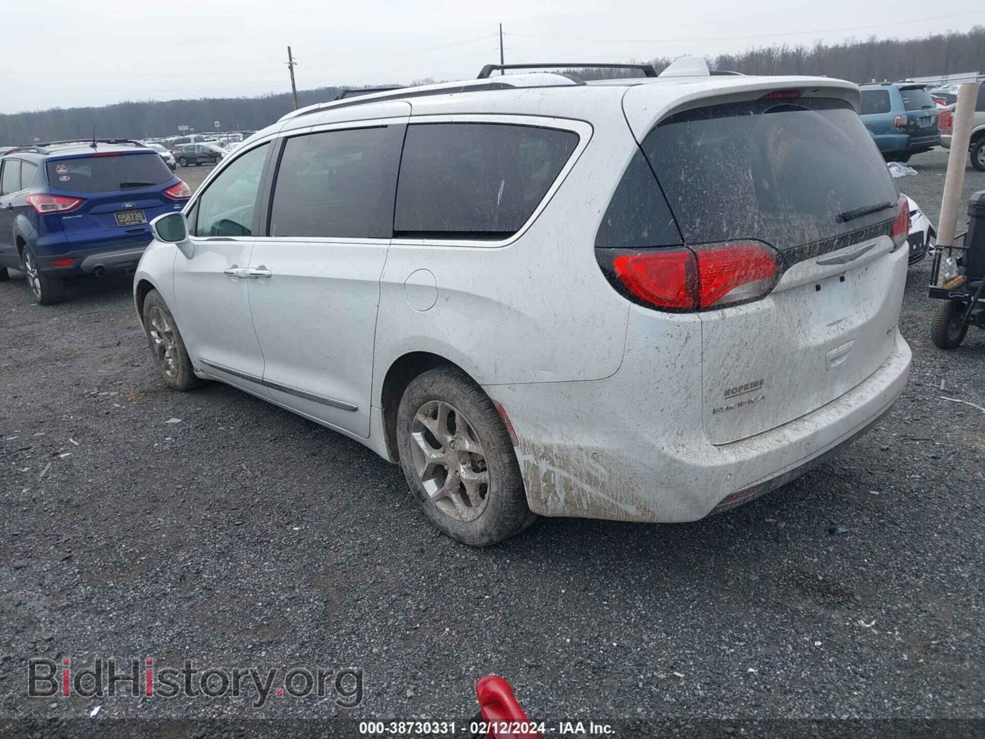 2017 CHRYSLER PACIFICA - VIN: 2C4RC1GG9HR531464 - Фото 3