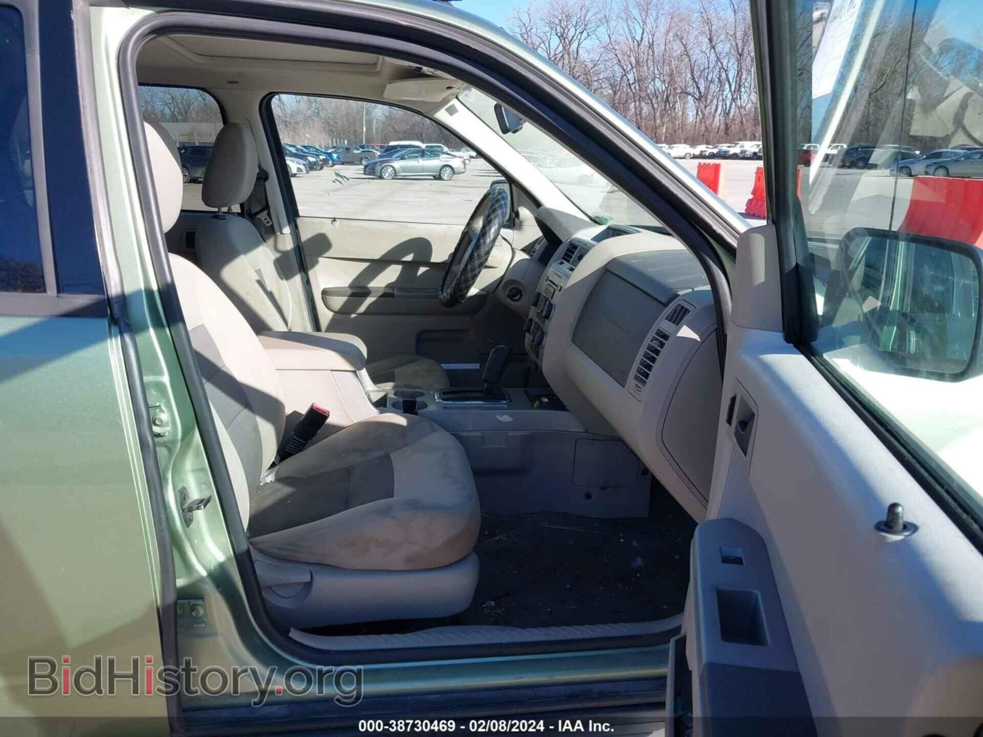 2008 FORD ESCAPE - VIN: 1FMCU93168KA68356 - Фото 5