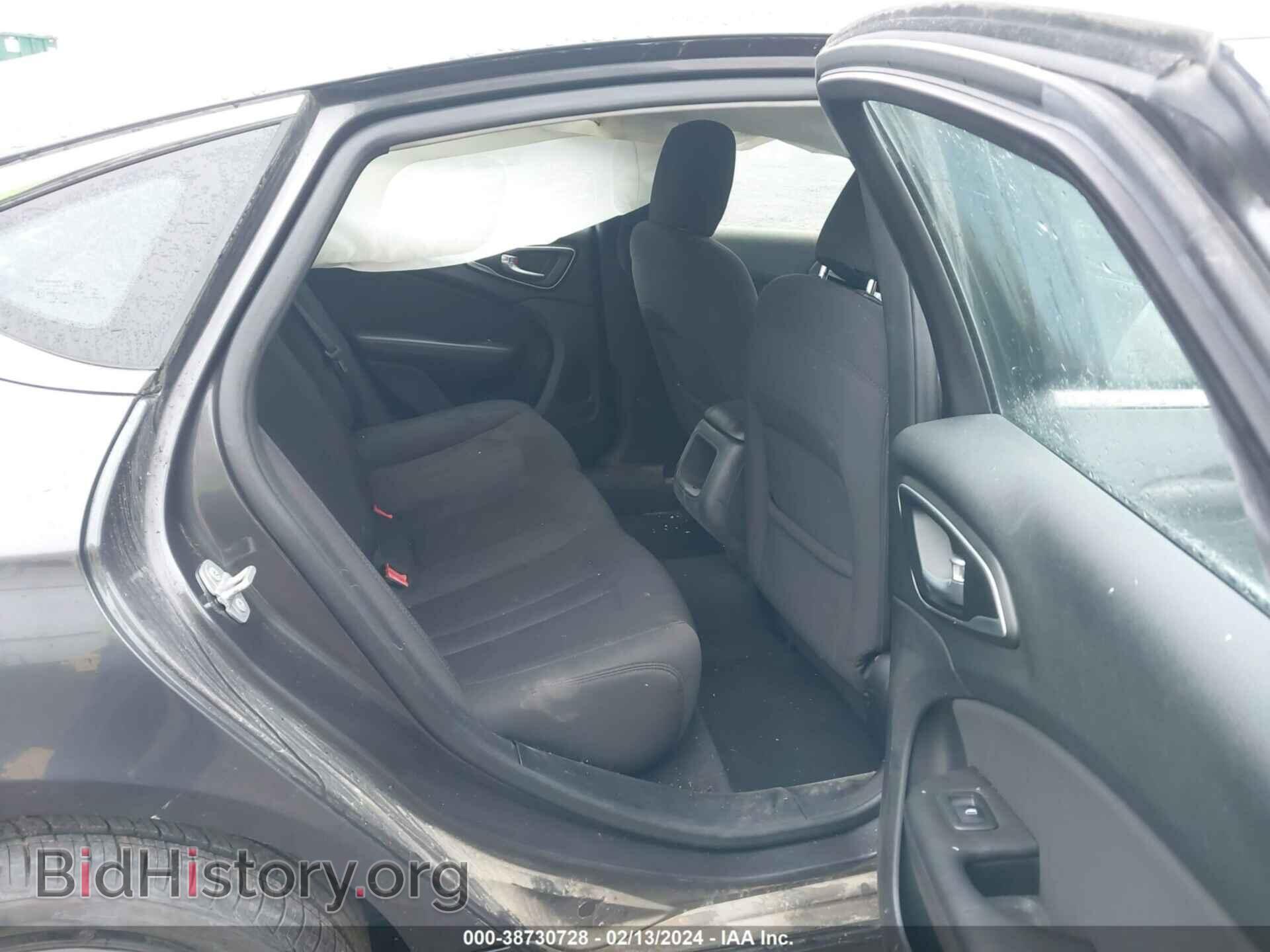 2015 CHRYSLER 200 - VIN: 1C3CCCAB1FN608342 - Photo 8