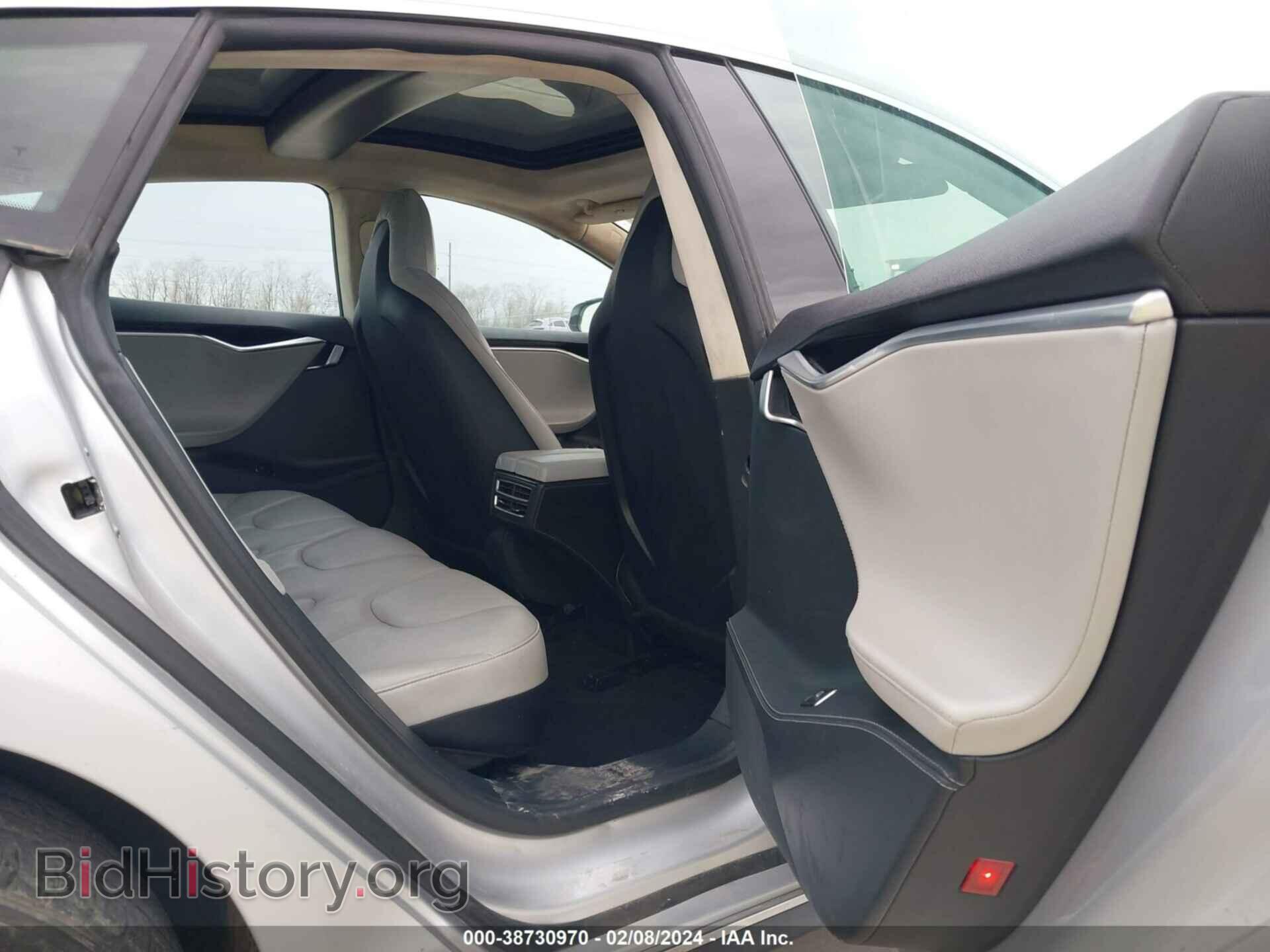 2013 TESLA MODEL S - VIN: 5YJSA1CN4DFP21433 - Фото 8