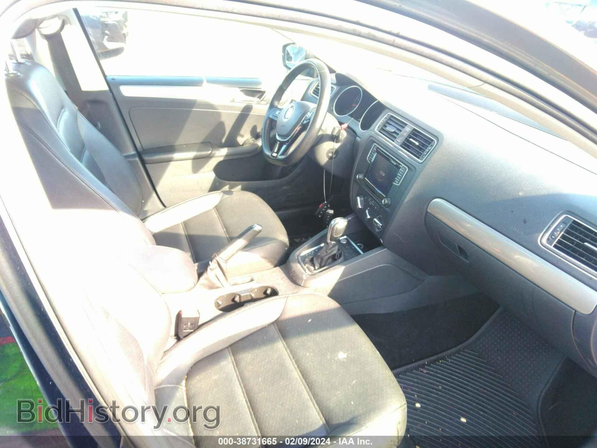 2017 VOLKSWAGEN JETTA - VIN: 3VWDB7AJ3HM406274 - Фото 5