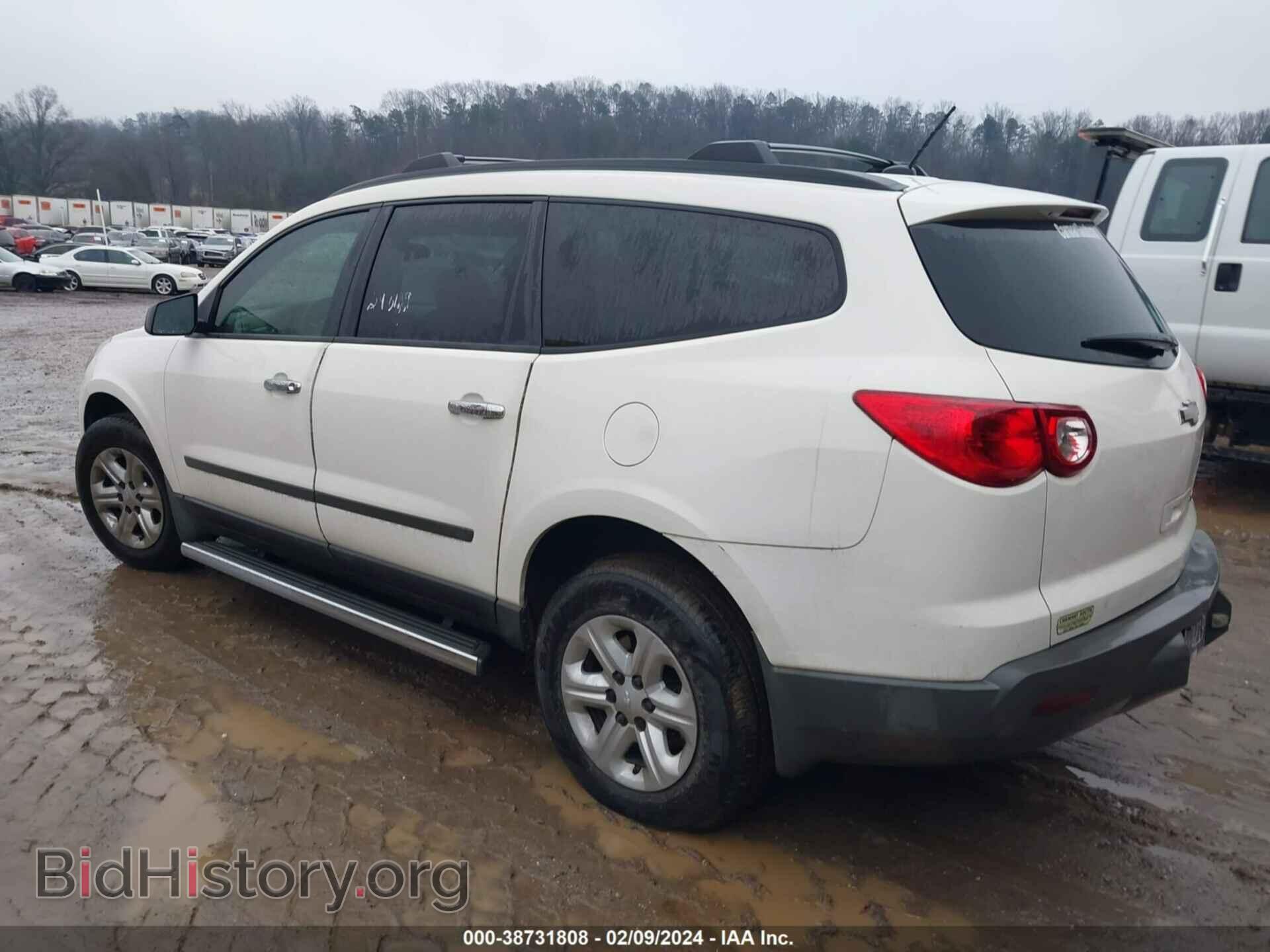 2012 CHEVROLET TRAVERSE - VIN: 1GNKRFED4CJ295347 - Фото 3