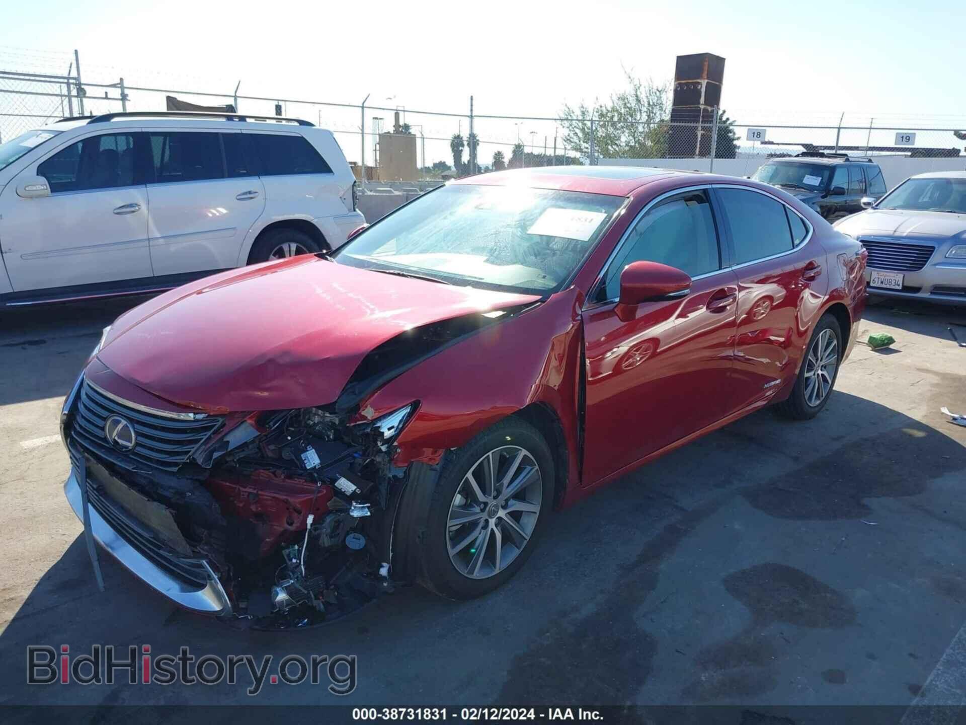 2017 LEXUS ES 300H - VIN: JTHBW1GG2H2145443 - Фото 2
