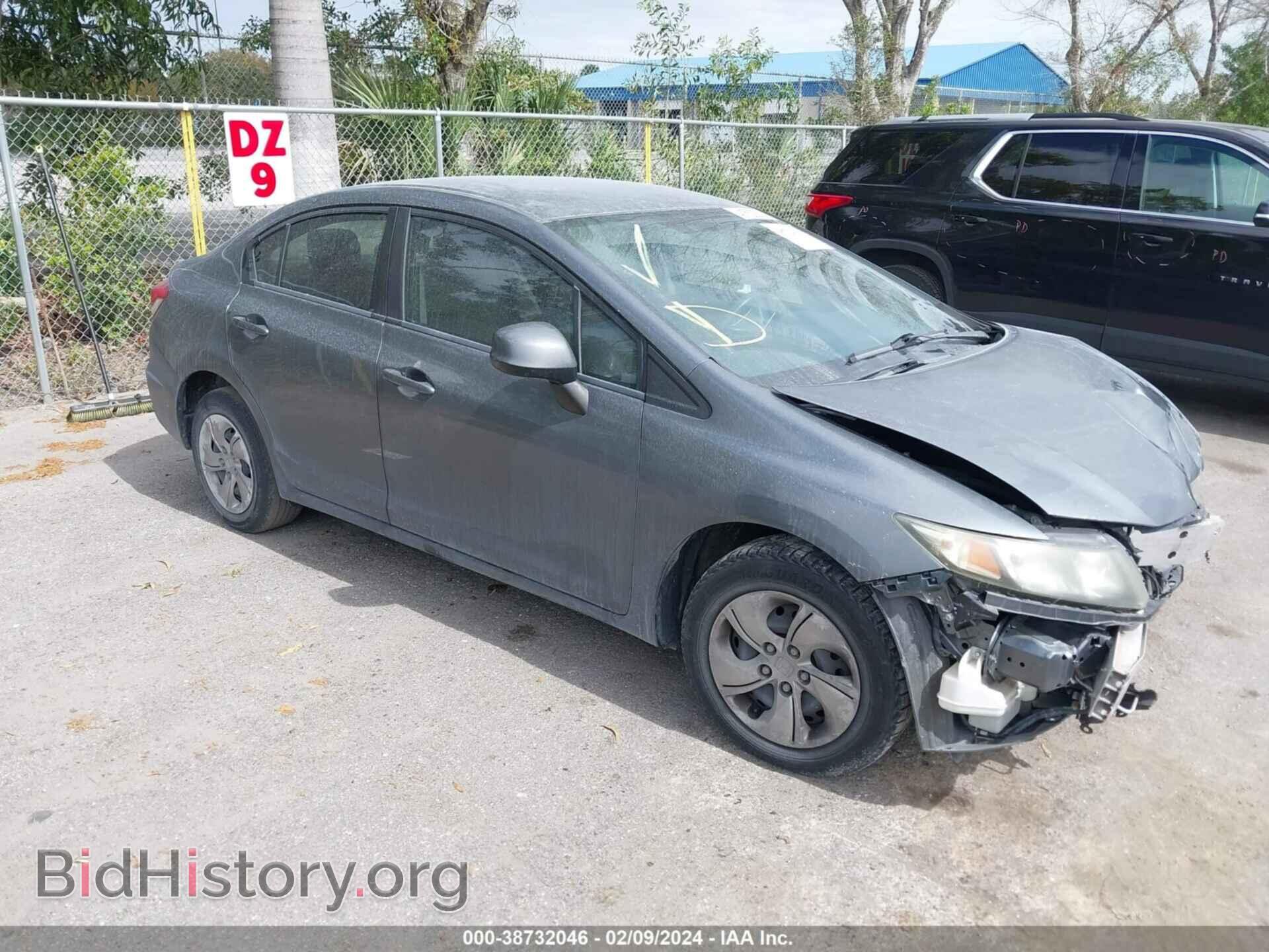 Photo 19XFB2F58DE001834 - HONDA CIVIC 2013
