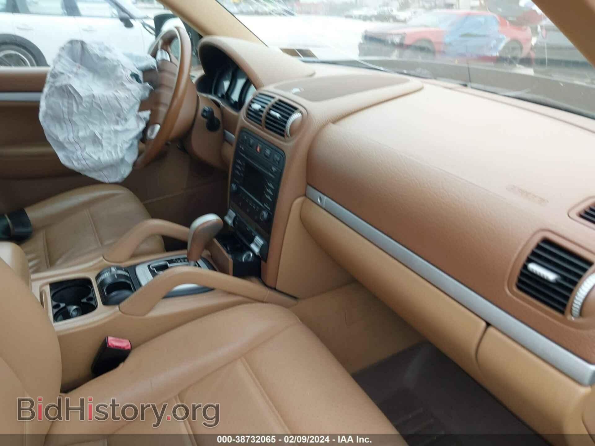 2010 PORSCHE CAYENNE - VIN: WP1AA2AP7ALA06899 - Фото 5