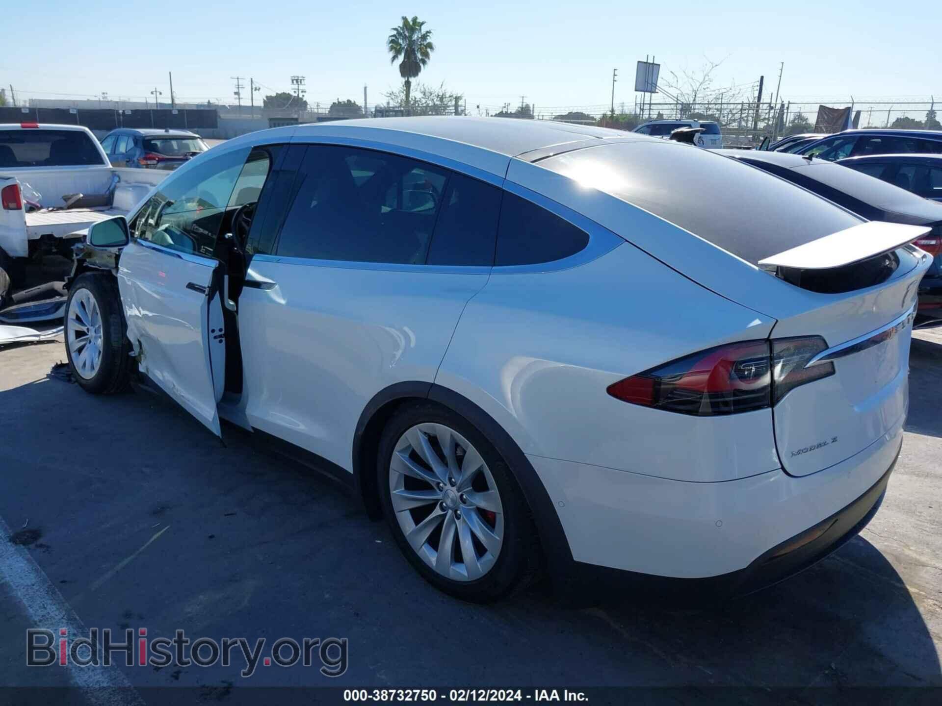 2018 TESLA MODEL X - VIN: 5YJXCBE4XJF142954 - Фото 3