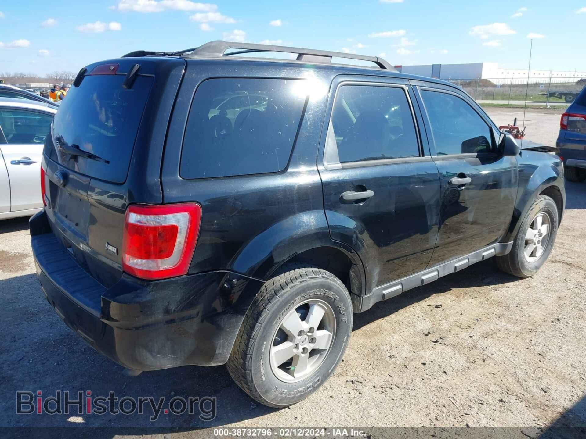 2010 FORD ESCAPE - VIN: 1FMCU0DG1AKD38940 - Фото 4