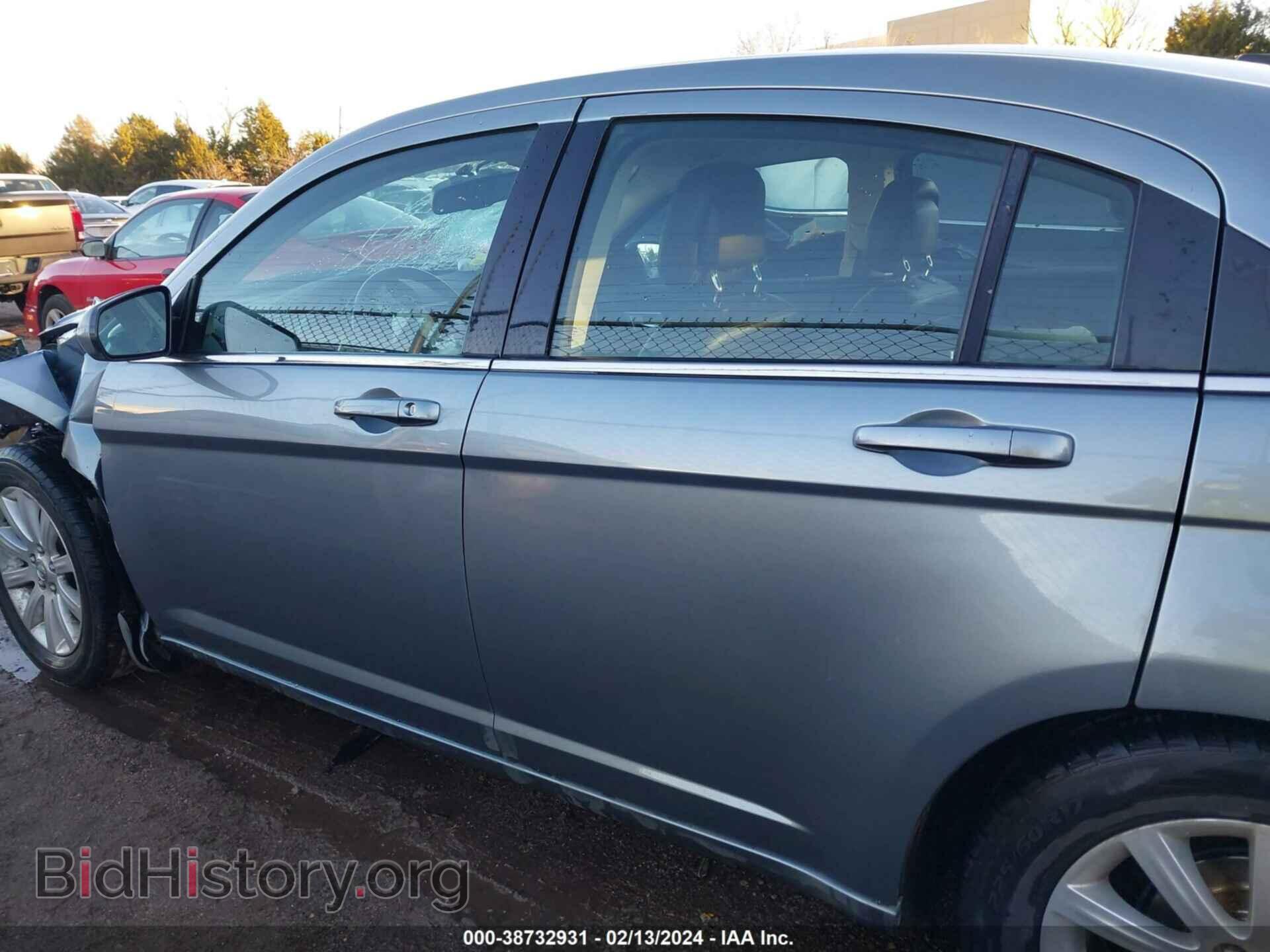 2010 CHRYSLER SEBRING - VIN: 1C3CC5FBXAN112355 - Фото 14