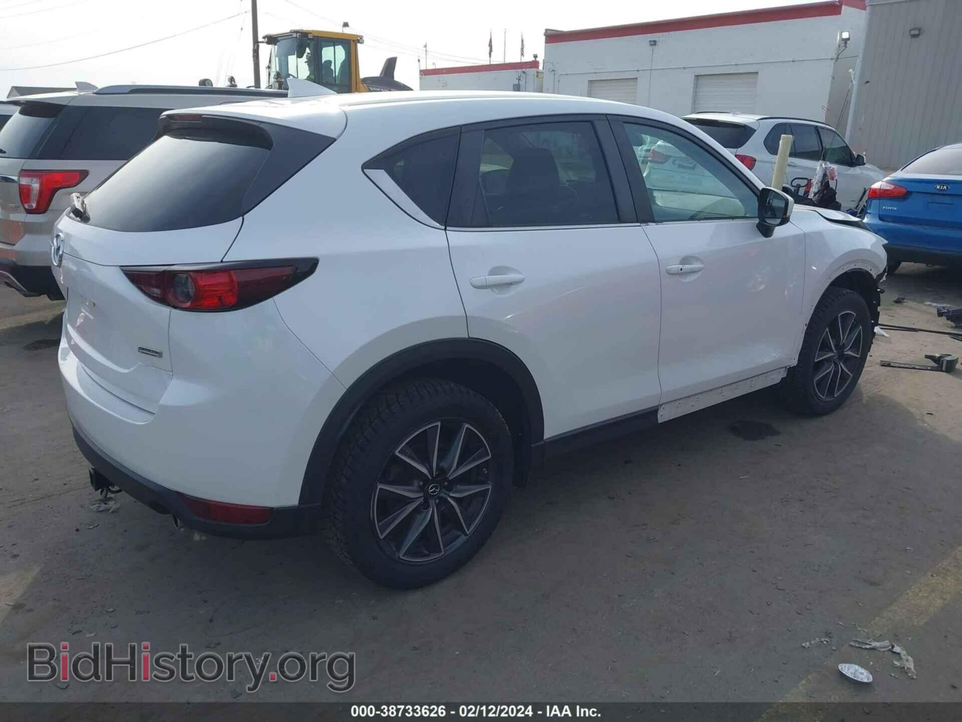 2018 MAZDA CX-5 - VIN: JM3KFBCM3J0308581 - Фото 4