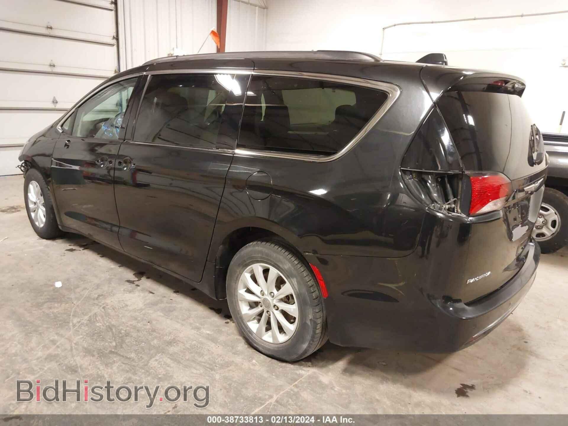 2017 CHRYSLER PACIFICA - VIN: 2C4RC1BG6HR511454 - Фото 3