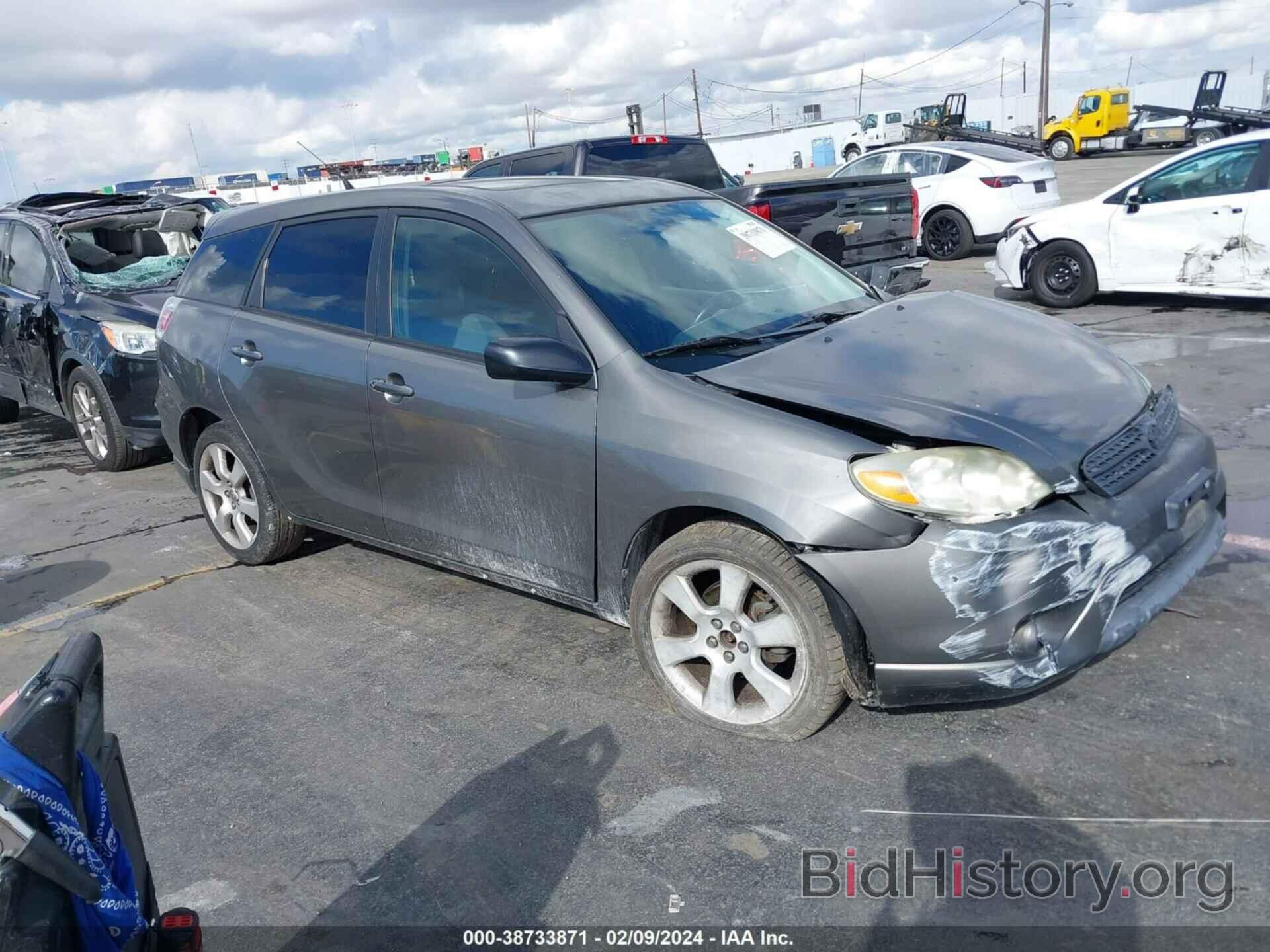 Photo 2T1KR32E66C585657 - TOYOTA MATRIX 2006