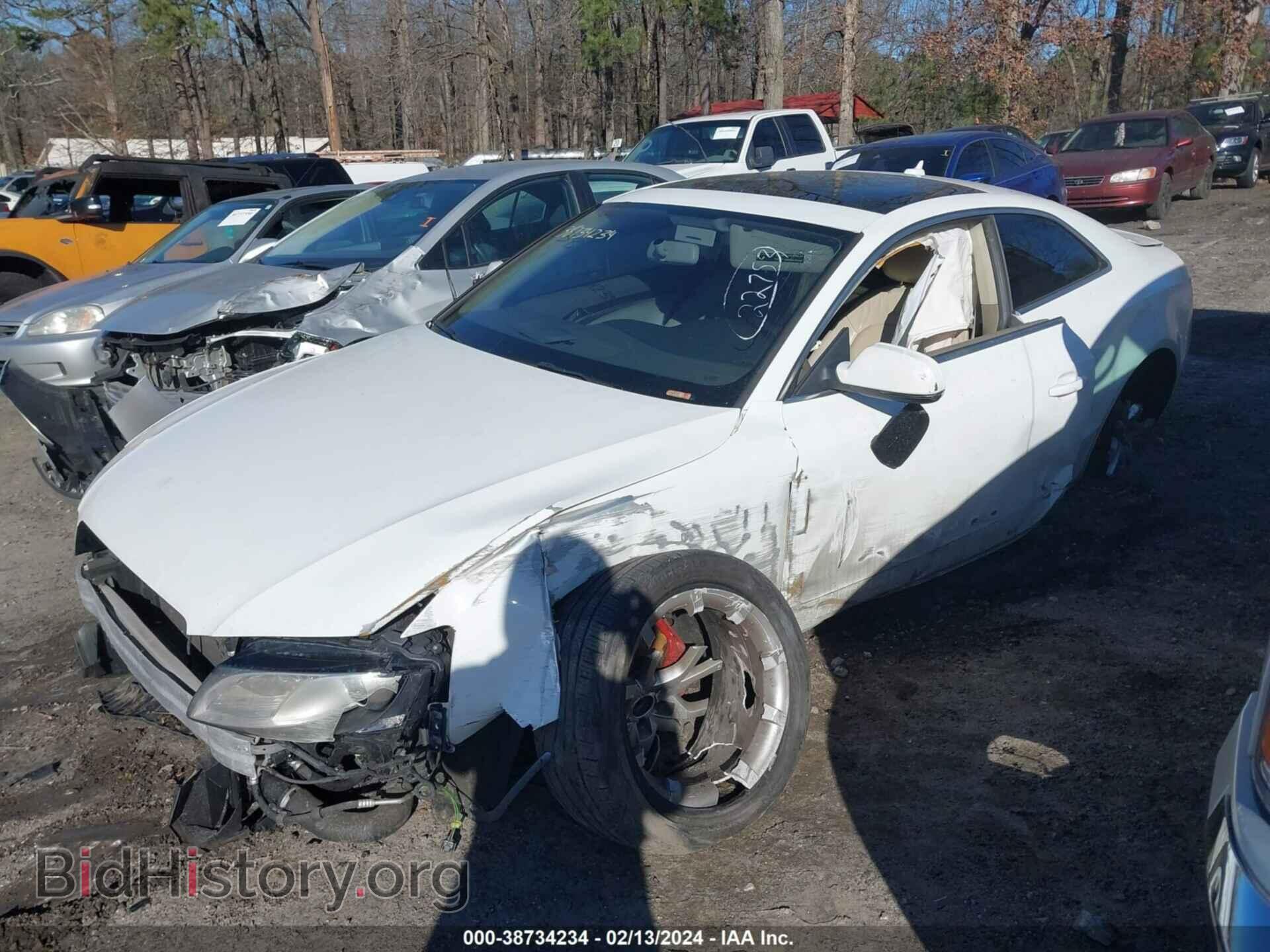 2011 AUDI A5 - VIN: WAUCFAFR9BA073207 - Фото 2